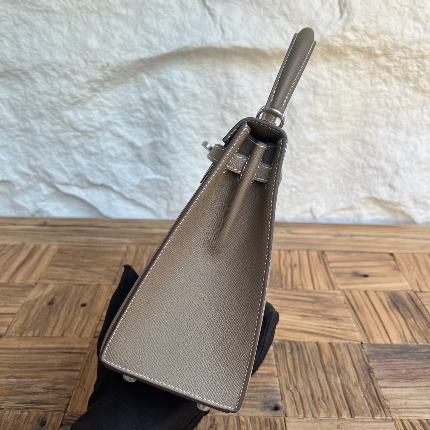 Spot Kelly 25cm Epsom Color: Ck18 elephant gray, fully handmade wax thread sewing Silver buckle Stock - Image 3