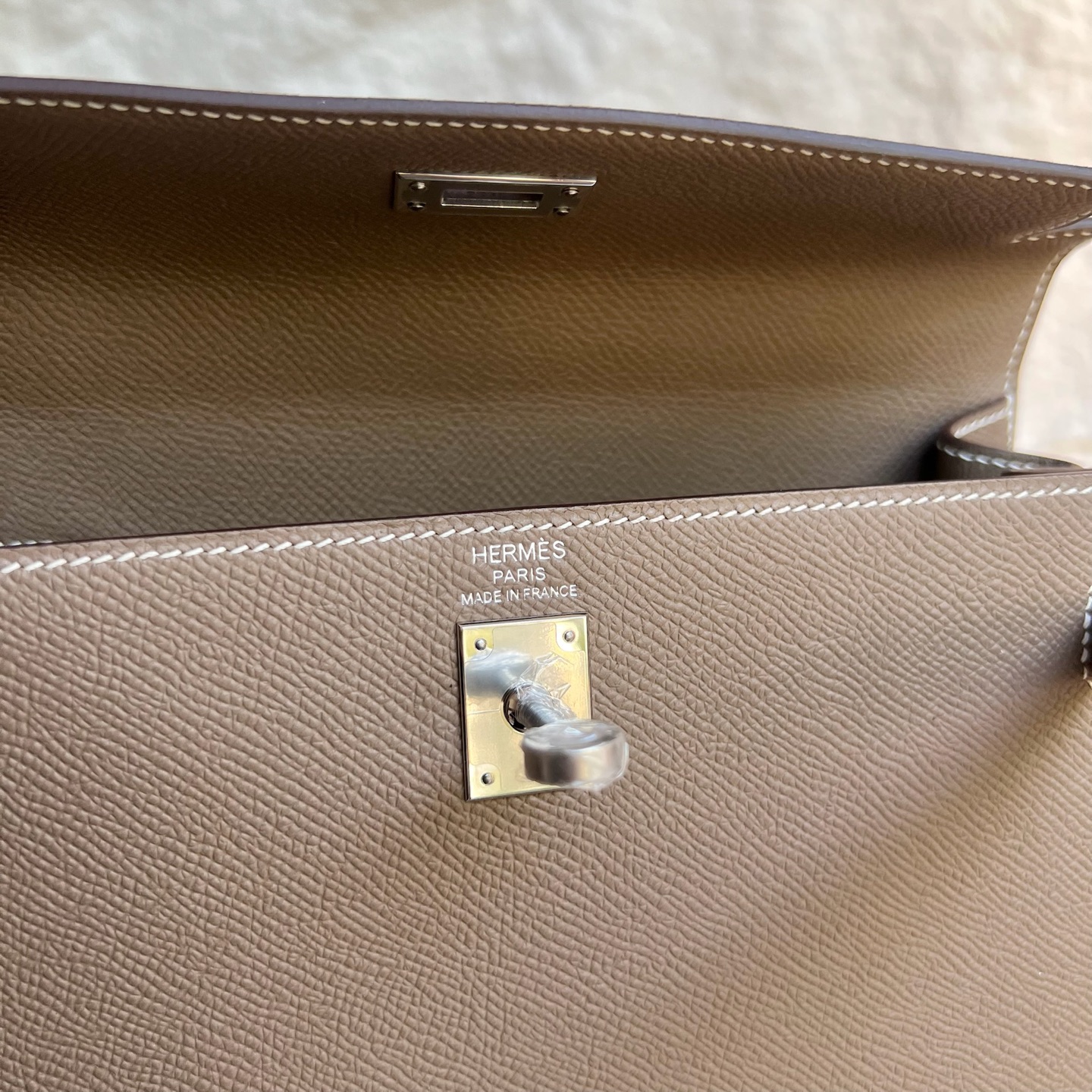Spot Kelly 25cm Epsom Color: Ck18 elephant gray, fully handmade wax thread sewing Silver buckle Stock - Image 7