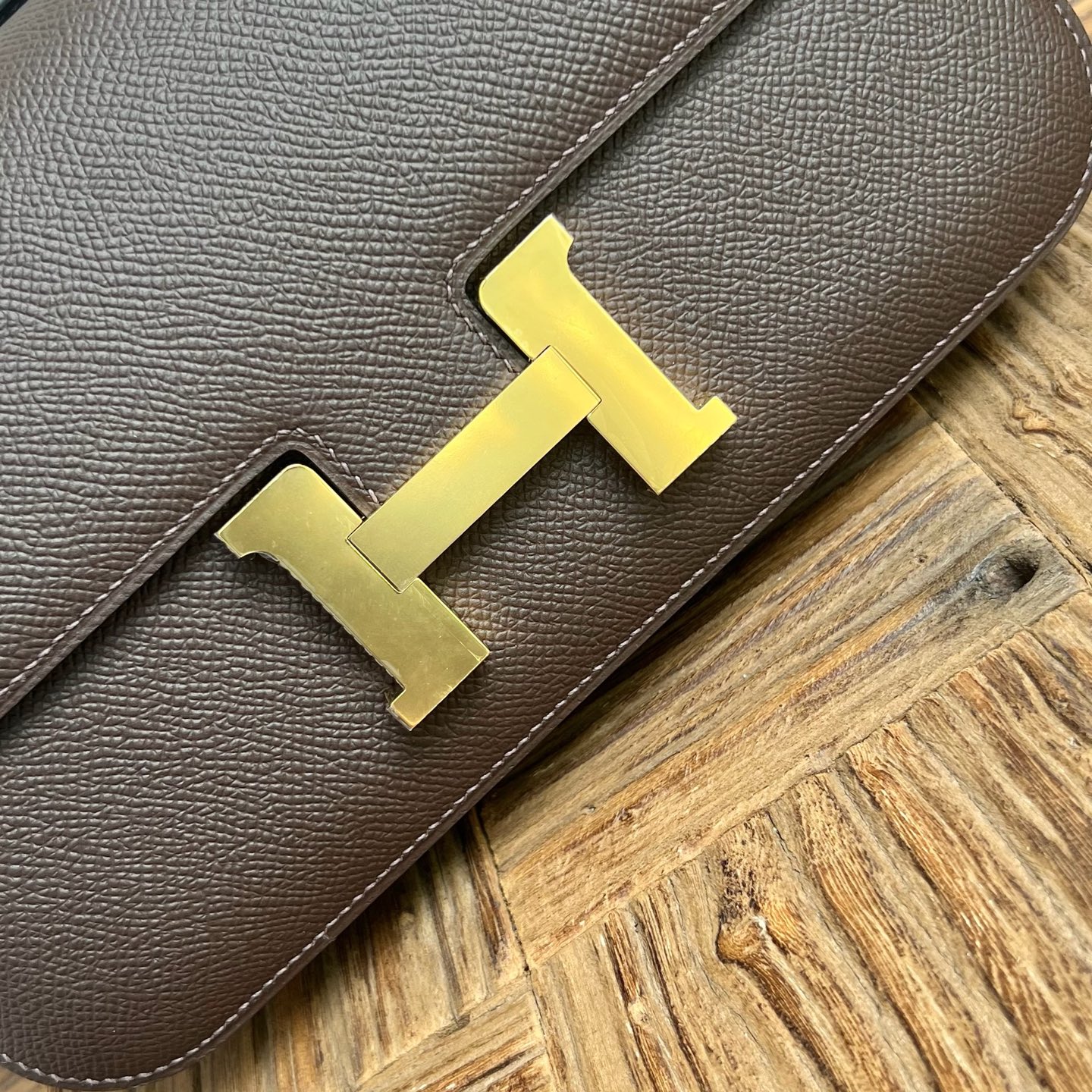 Constance elan 23cm🪞Mirror style Epsom Color: 47 chocolate 🍫 Fully handmade wax thread sewing Gold buckle customized✈️ - Image 2