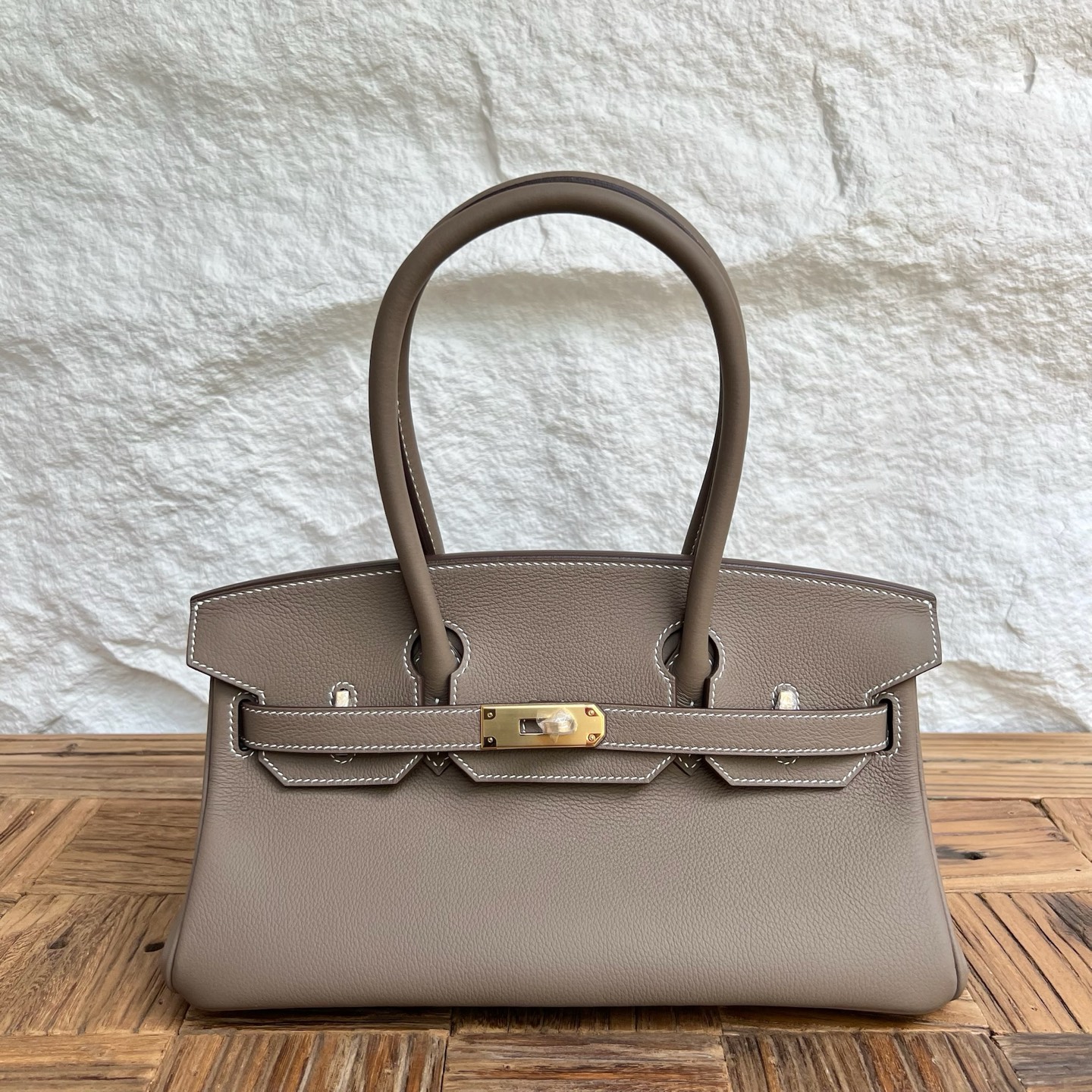 In stock Birkin Shoulder 29 Evercolor Color: 18 Elephant Gray Etoupe Fully handmade wax thread sewing Gold buckle Stock