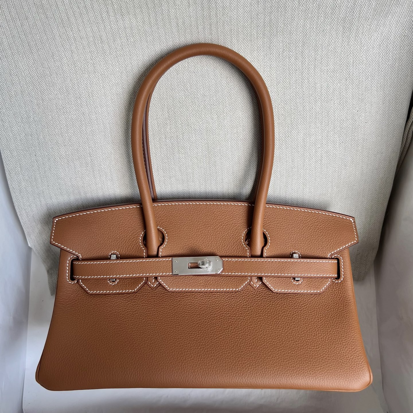 In stock Birkin Shoulder 29 Evercolor Color: Ck37 golden brown Gold Fully handmade wax thread sewing Silver buckle Stock - Image 12