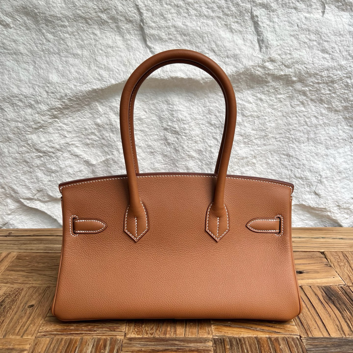 In stock Birkin Shoulder 29 Evercolor Color: 37 golden brown Gold Fully handmade wax thread sewing Gold buckle Stock - Image 4