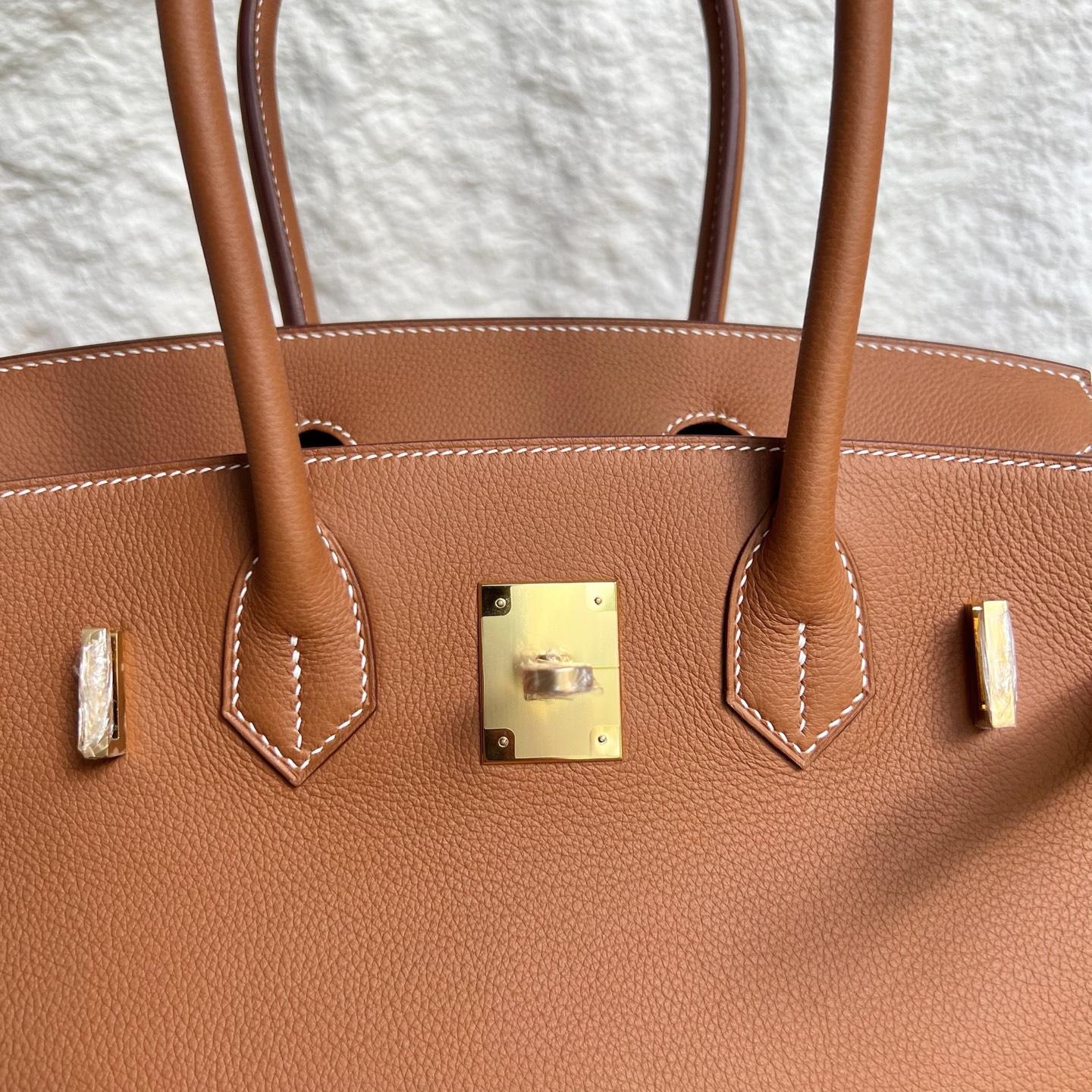 In stock Birkin Shoulder 29 Evercolor Color: 37 golden brown Gold Fully handmade wax thread sewing Gold buckle Stock - Image 7