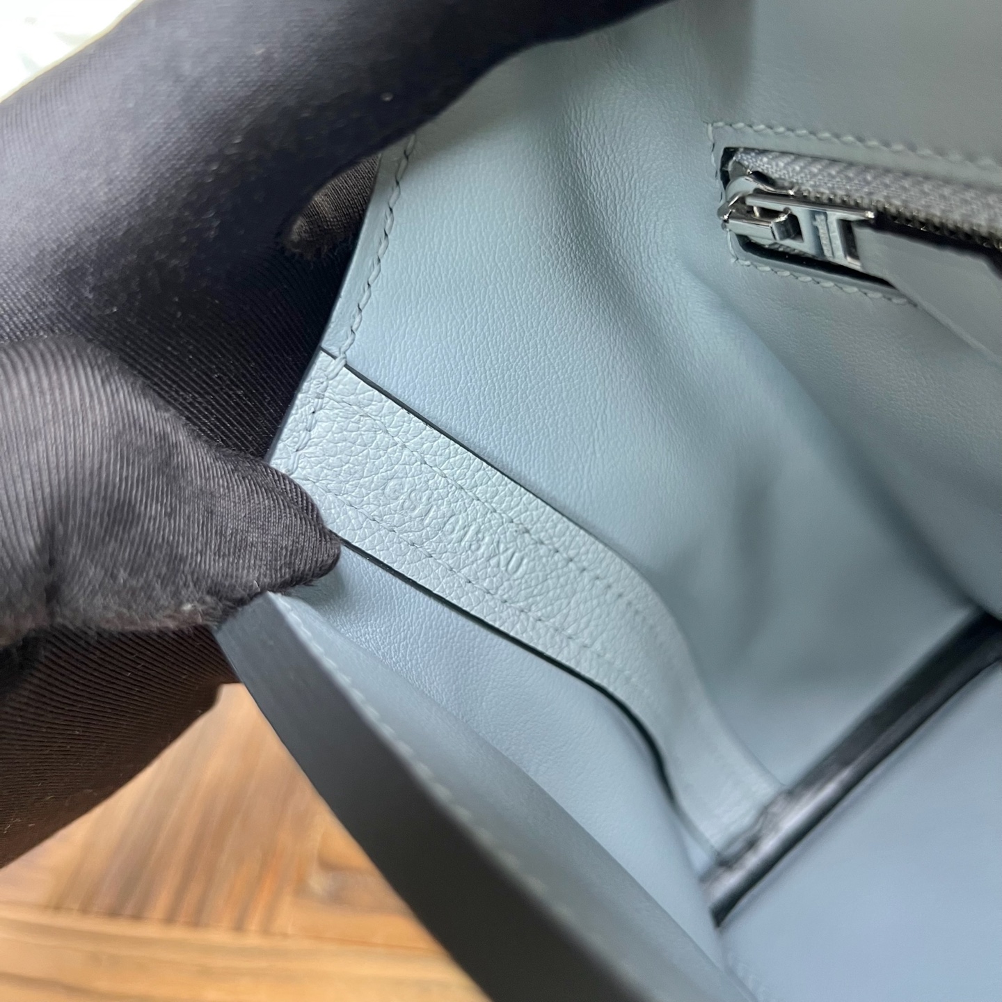 Mini2424 Evercolor/Swift Color: P0 puppet gray Fully handmade wax stitching Silver buckle customized✈️ - Image 8