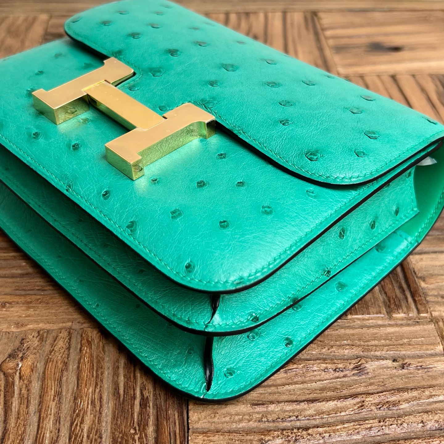 Spot Constance 18cm Ostrich original imported kk South African ostrich skin Color: U1 Verona Green Fully handmade wax stitching Gold buckle Stock - Image 3