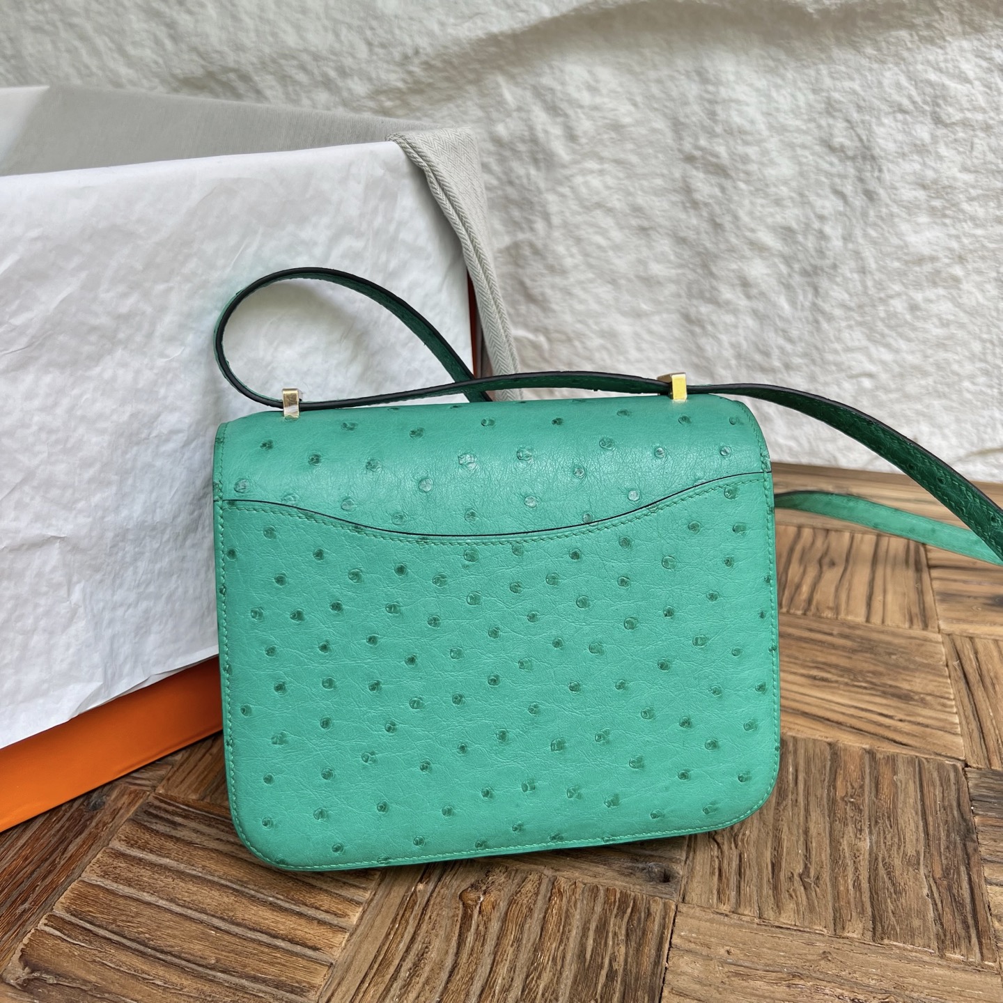 Spot Constance 18cm Ostrich original imported kk South African ostrich skin Color: U1 Verona Green Fully handmade wax stitching Gold buckle Stock - Image 5
