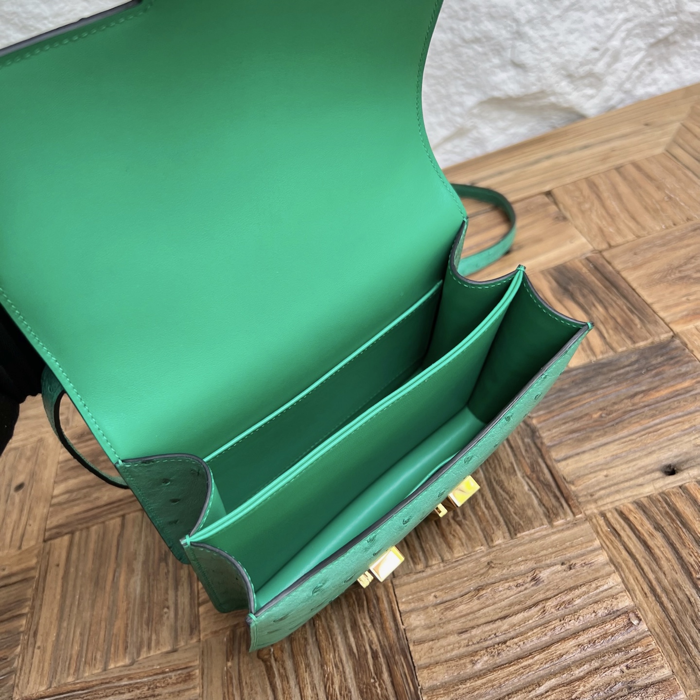 Spot Constance 18cm Ostrich original imported kk South African ostrich skin Color: U1 Verona Green Fully handmade wax stitching Gold buckle Stock - Image 8