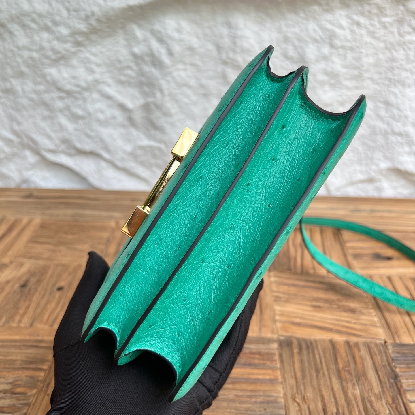 Spot Constance 18cm Ostrich original imported kk South African ostrich skin Color: U1 Verona Green Fully handmade wax stitching Gold buckle Stock - Image 10