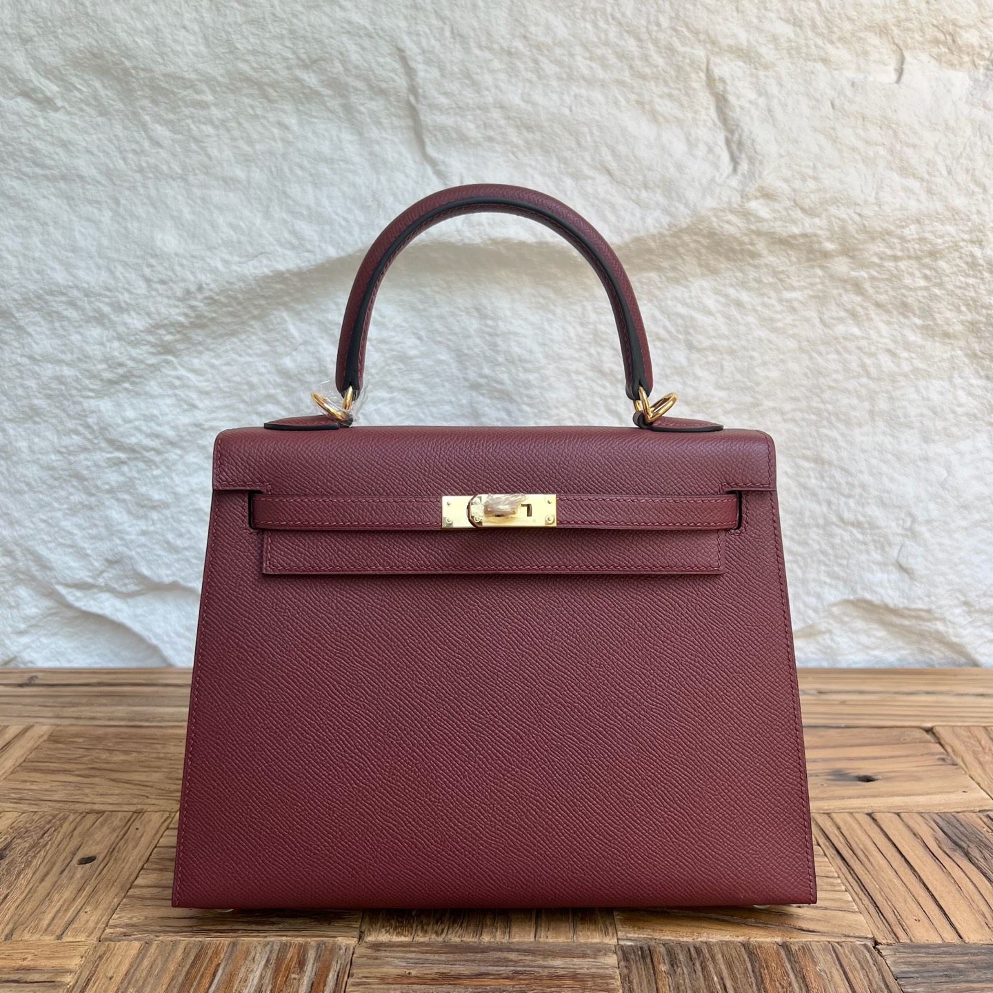 Kelly 25cm Epsom Color: 55 Hermès Red Fully handmade wax stitching Gold buckle customized✈️