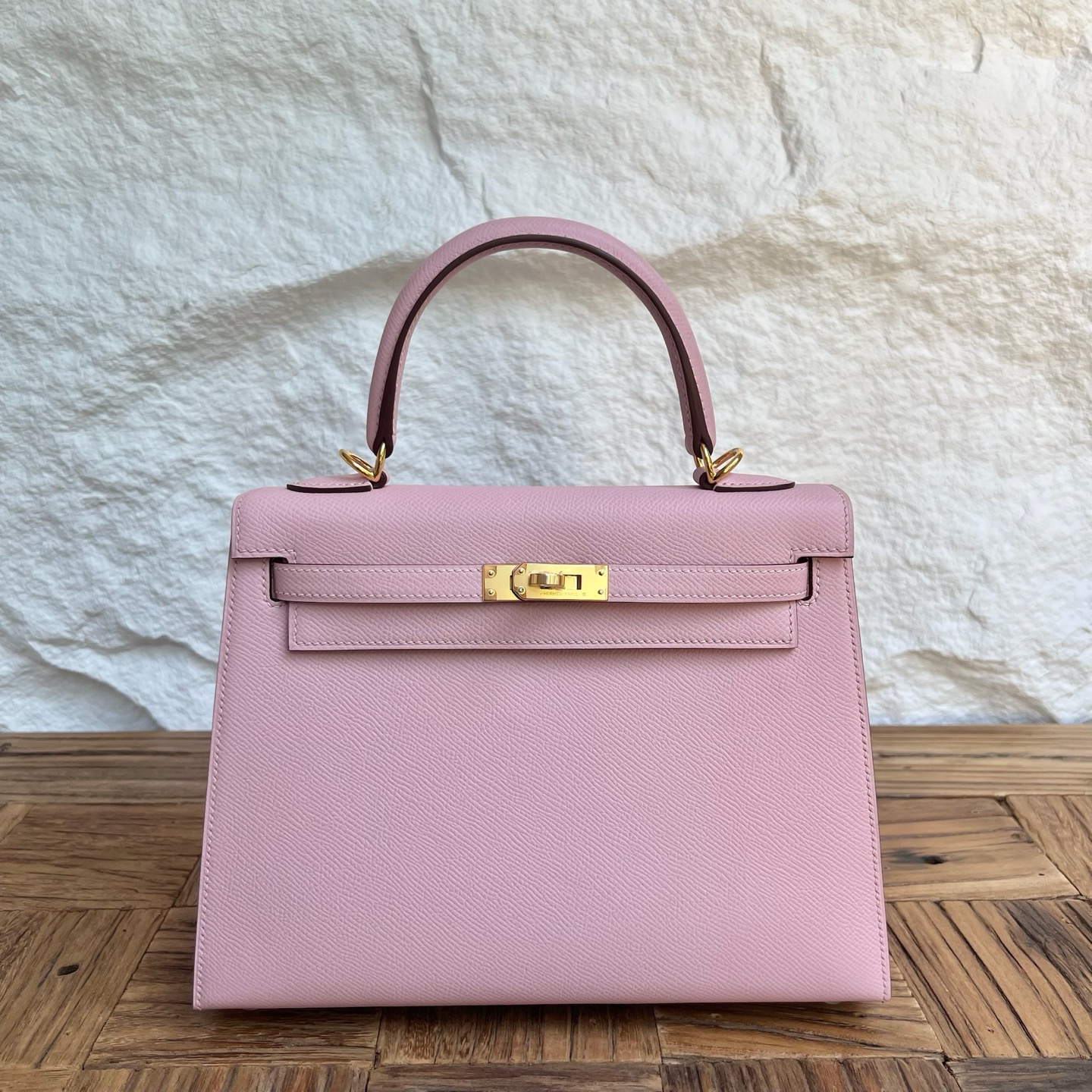 Kelly 25cm Epsom Color: 3Q new pink Fully handmade wax stitching Gold buckle customized✈️