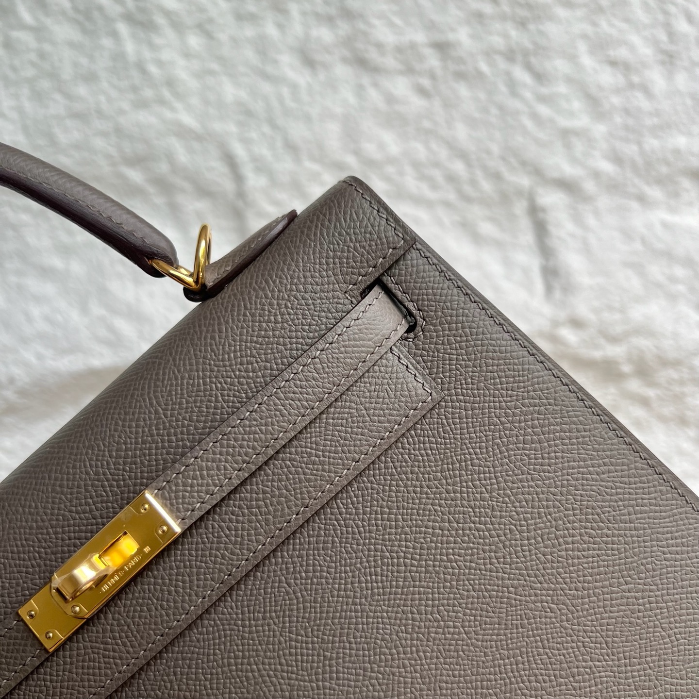 Kelly 25cm Epsom Color: 8F pewter gray Etain Fully handmade wax stitching Gold buckle customized✈️ - Image 2