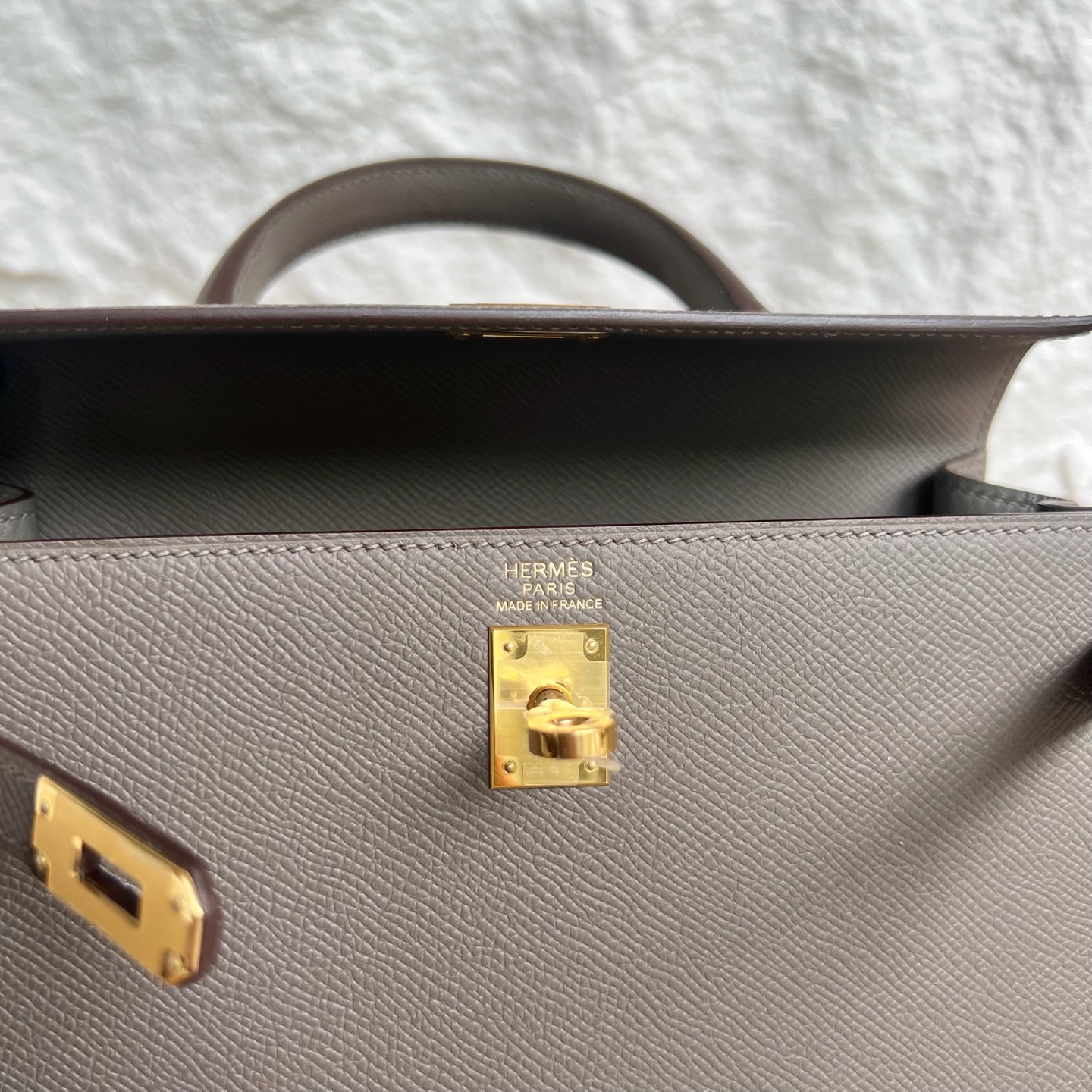 Kelly 25cm Epsom Color: 8F pewter gray Etain Fully handmade wax stitching Gold buckle customized✈️ - Image 7