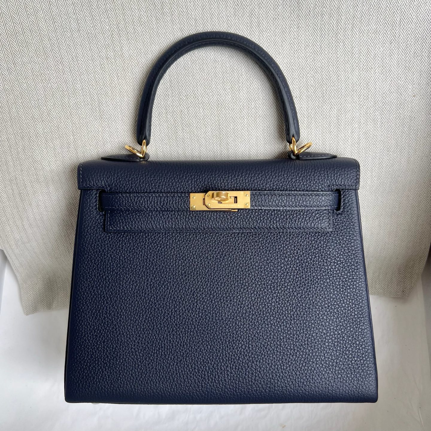 Kelly 25cm Togo original calfskin imported from Germany Color: 2Z Midnight Blue Blue Nuit Fully handmade wax stitching Gold buckle customized✈️ - Image 12