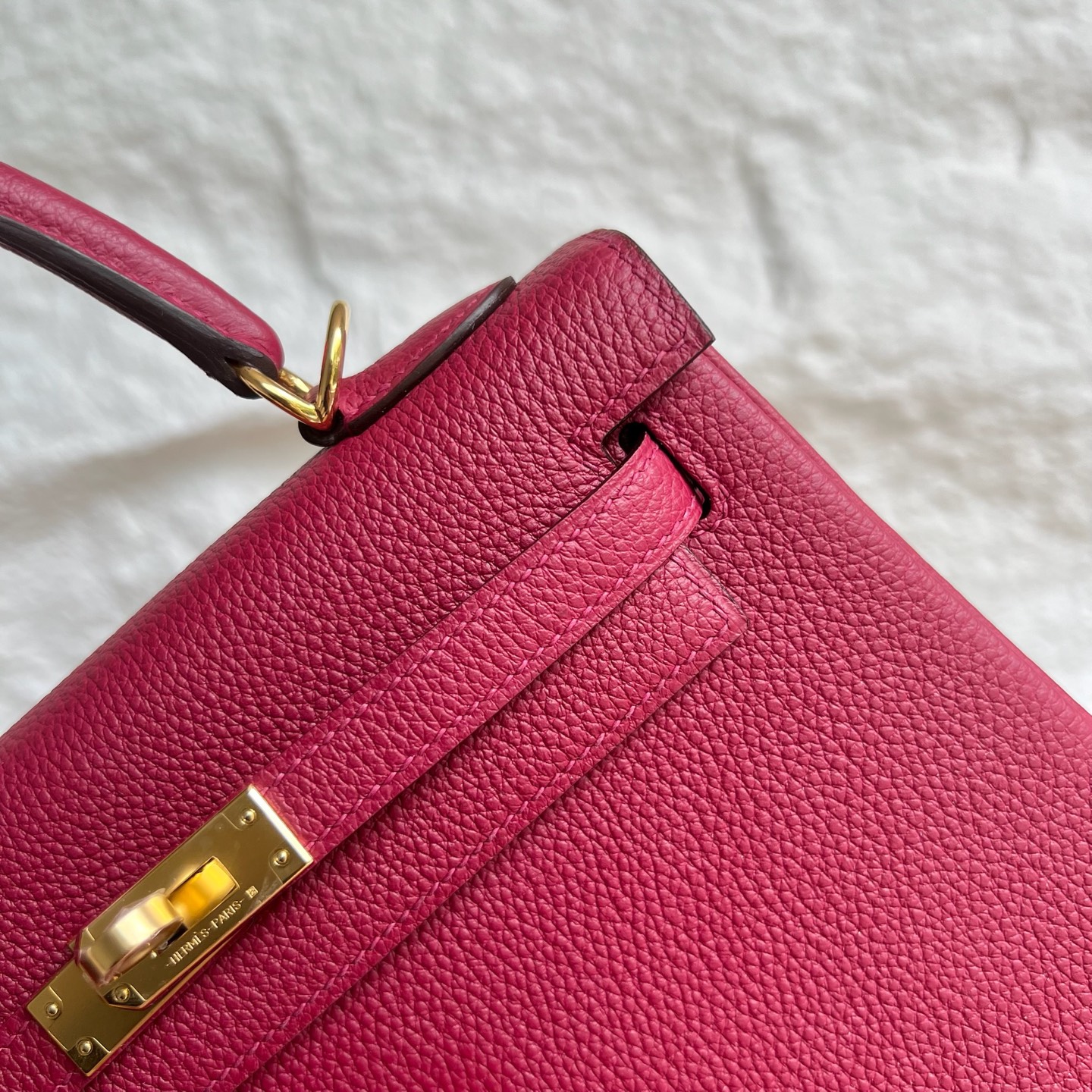 Kelly 25cm Togo original calfskin imported from Germany Color: K1 pomegranate red Fully handmade wax stitching Gold buckle customized✈️ - Image 2