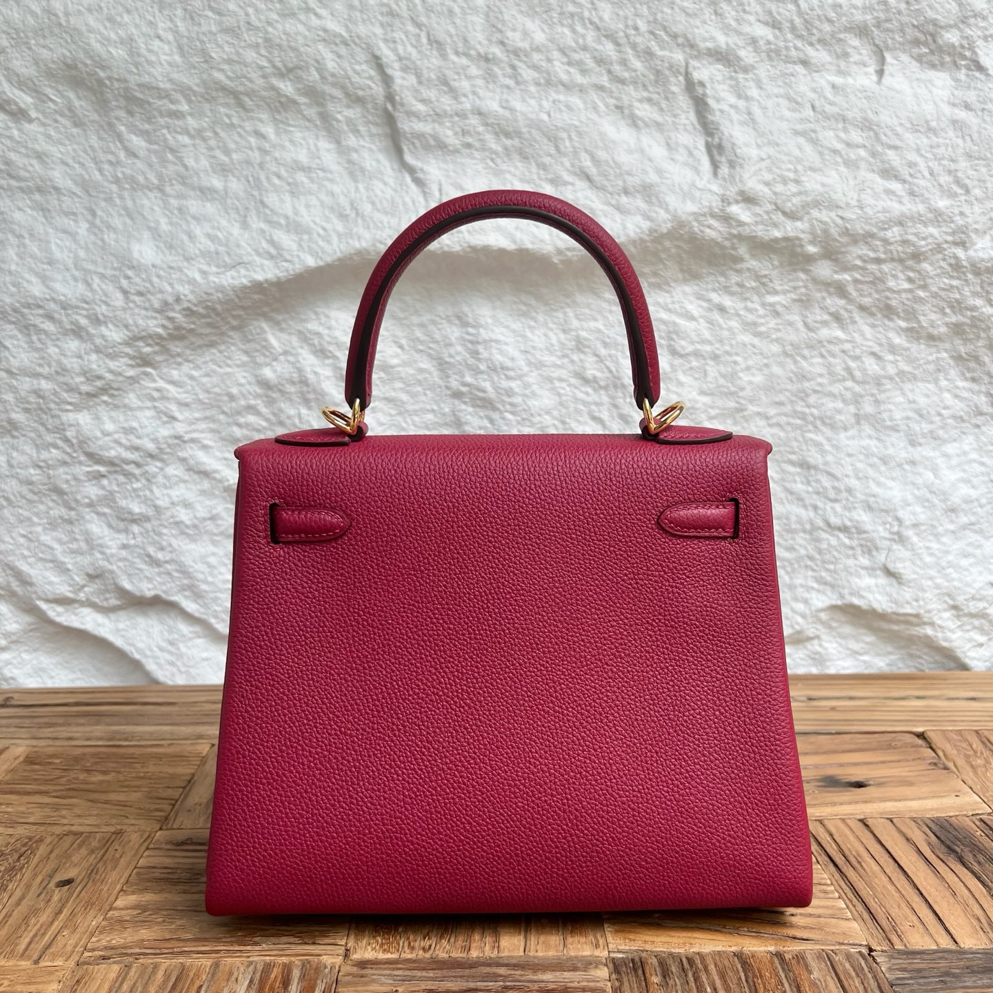 Kelly 25cm Togo original calfskin imported from Germany Color: K1 pomegranate red Fully handmade wax stitching Gold buckle customized✈️ - Image 4