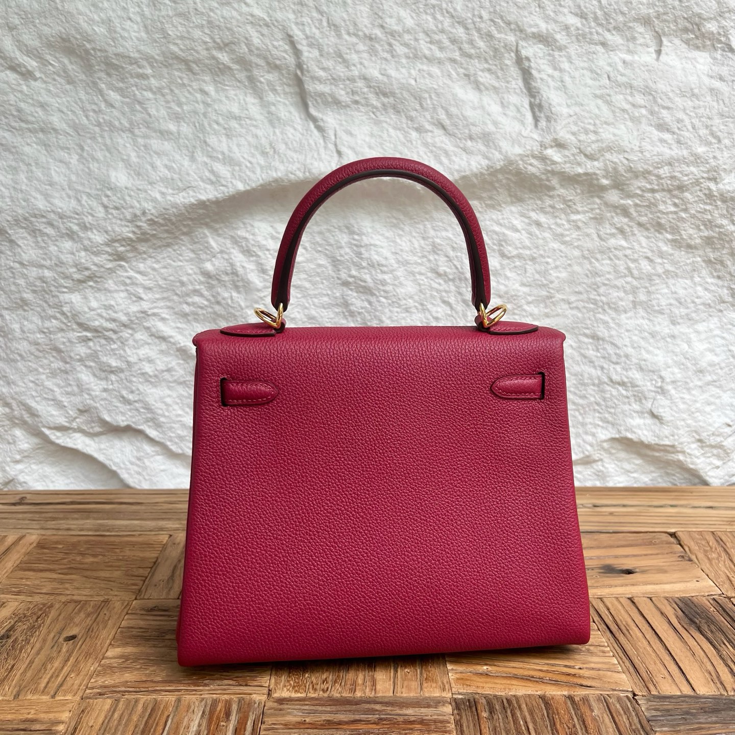 Kelly 25cm Togo original calfskin imported from Germany Color: K1 pomegranate red Fully handmade wax stitching Gold buckle customized✈️ - Image 11