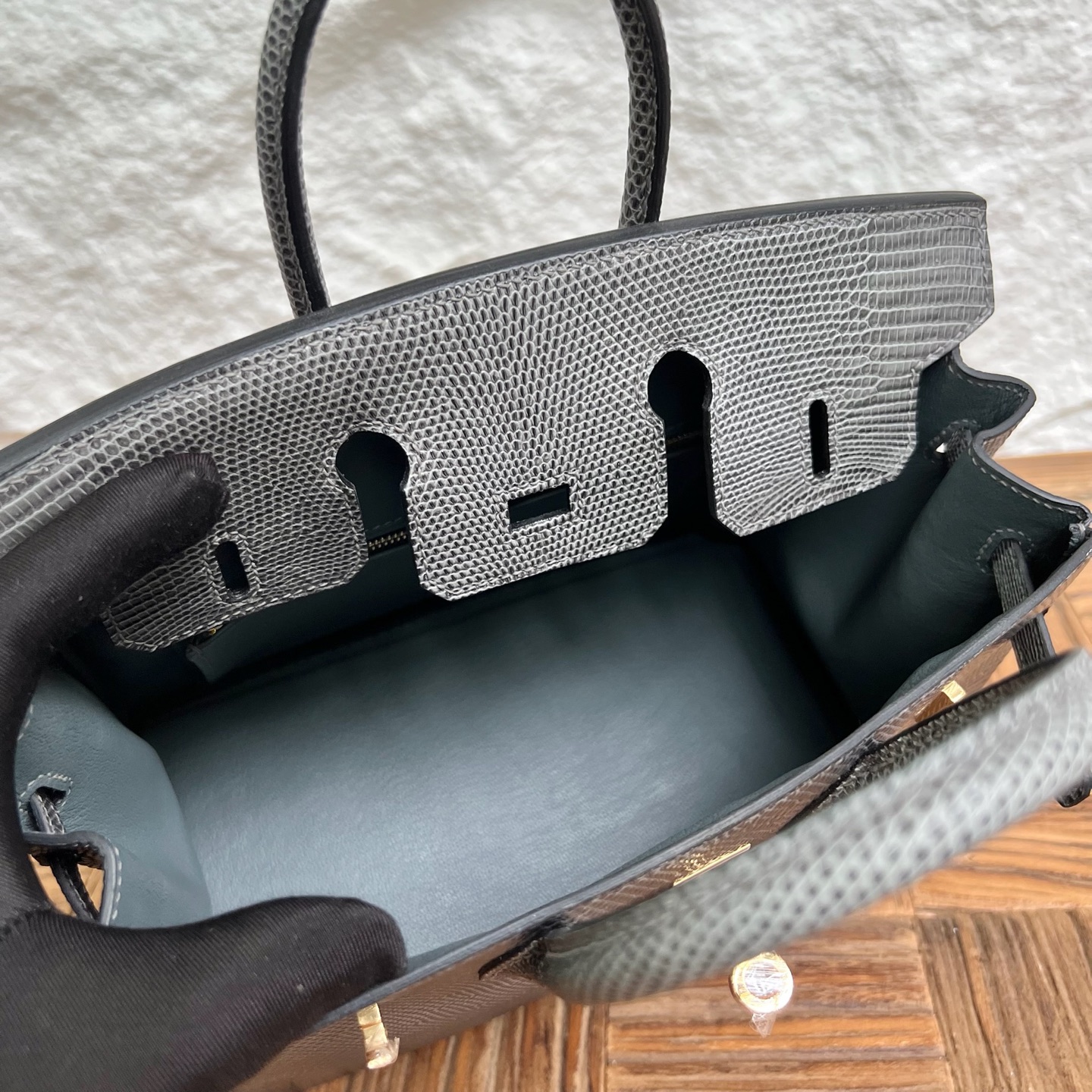 Spot Birkin 25cm Lizard imported glossy lizard skin Color: 82 dark gray Fully handmade wax stitching Ghw Stock - Image 6