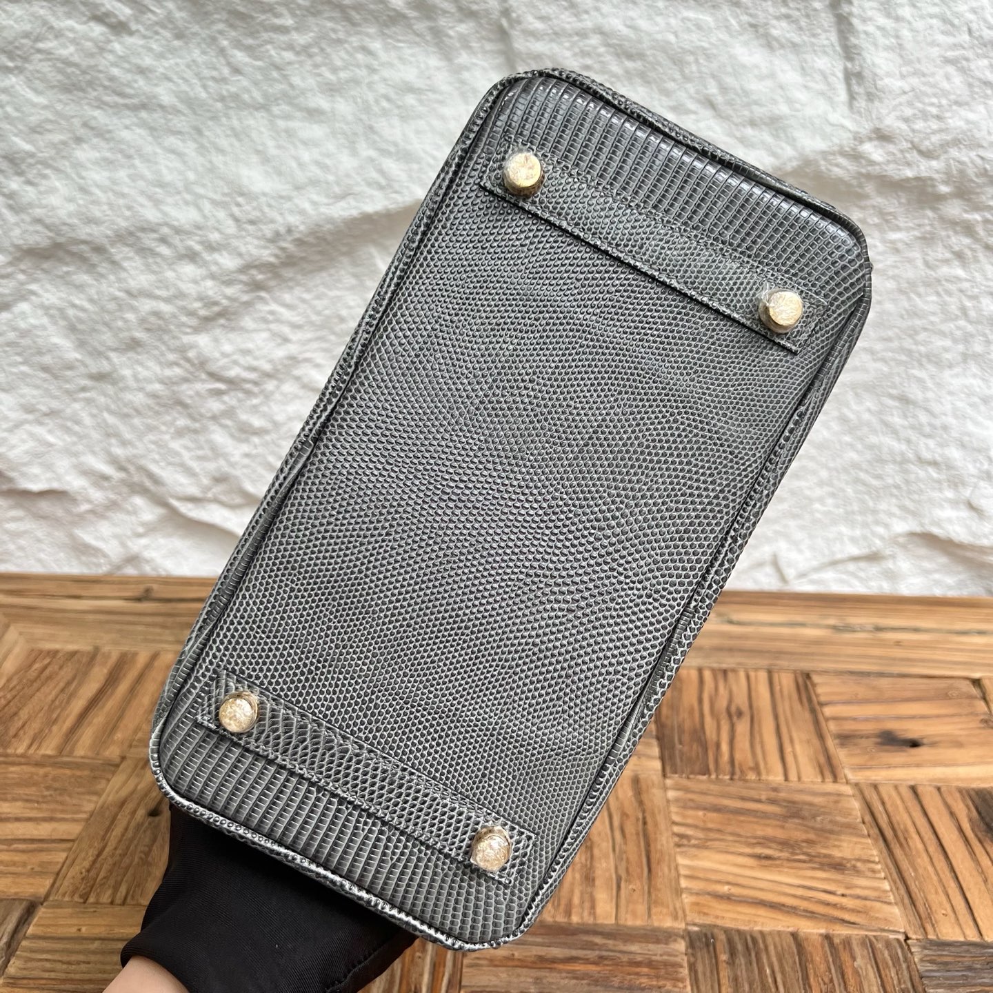 Spot Birkin 25cm Lizard imported glossy lizard skin Color: 82 dark gray Fully handmade wax stitching Ghw Stock - Image 9