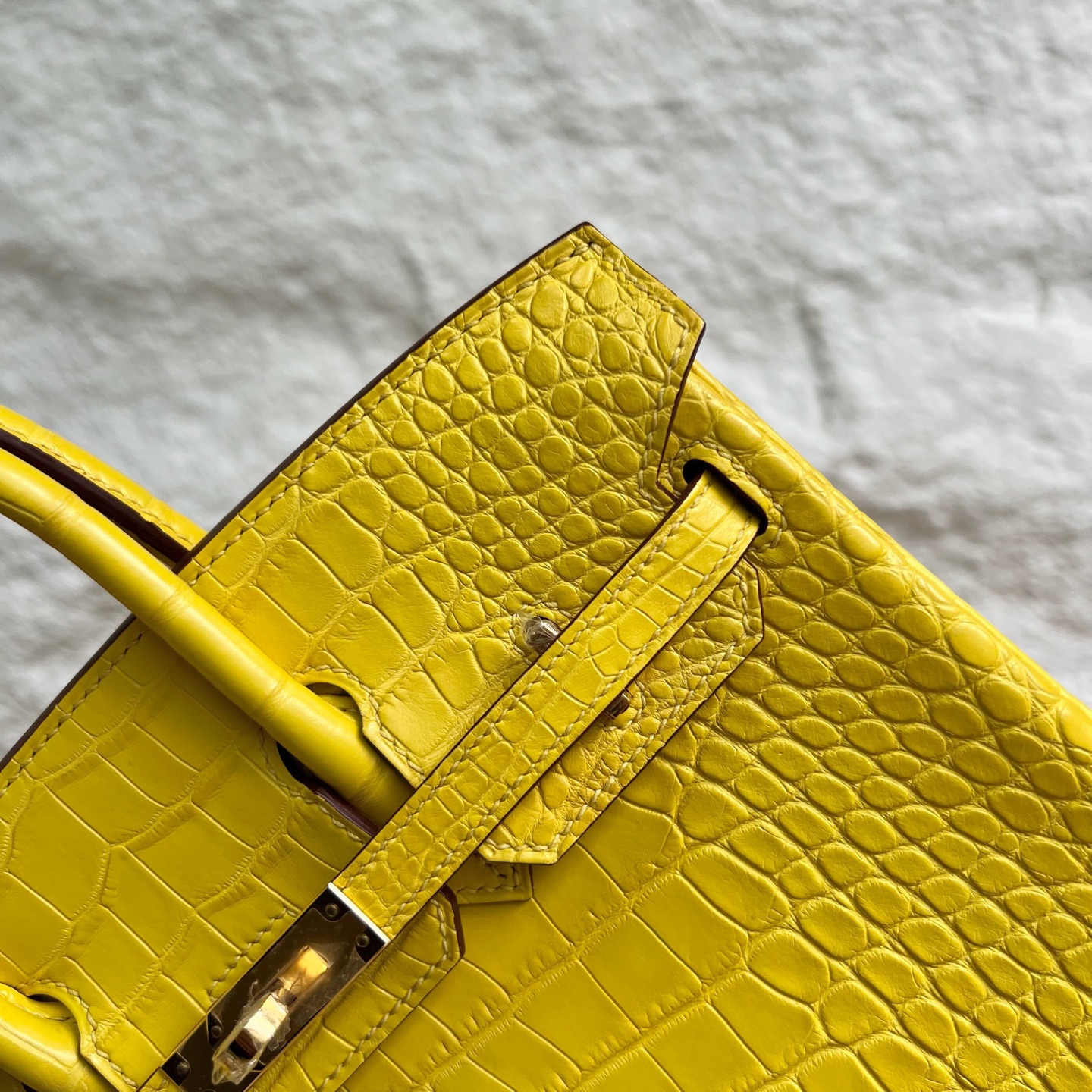 Spot Birkin 25cm matte American crocodile Color: 9M marigold yellow Matte Alligator Crocodile Fully handmade wax stitching Ghw Stock - Image 2