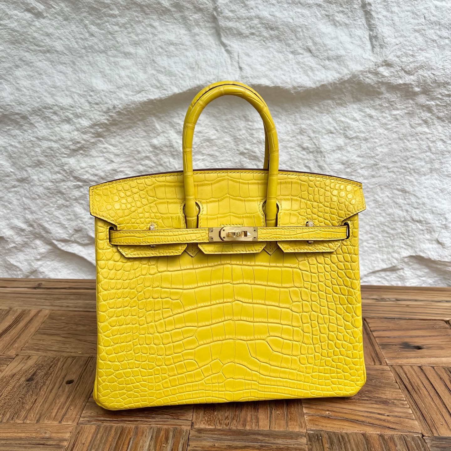 Spot Birkin 25cm matte American crocodile Color: 9M marigold yellow Matte Alligator Crocodile Fully handmade wax stitching Ghw Stock - Image 10
