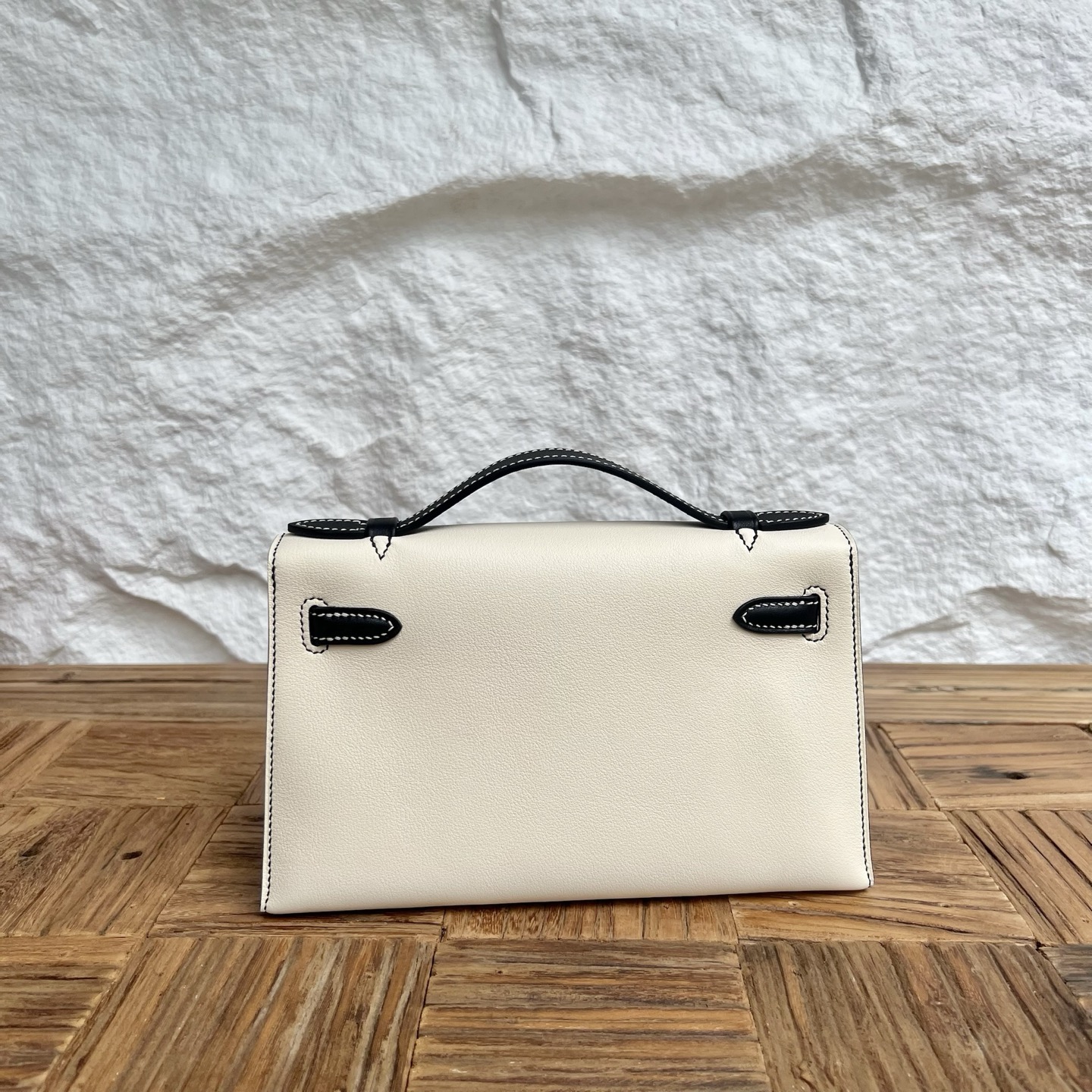 MiniKelly Pochette 22cm Swift Color: Ck10 milkshake white/Ck89 black Fully handmade wax stitching Silver buckle customized✈️ - Image 12
