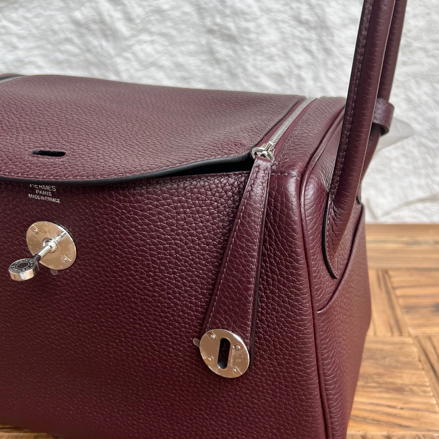 Lindy 26cm Clemence original top tc large cowhide leather Color: 0G saddle red Fully handmade wax stitching Customized✈️ - Image 2