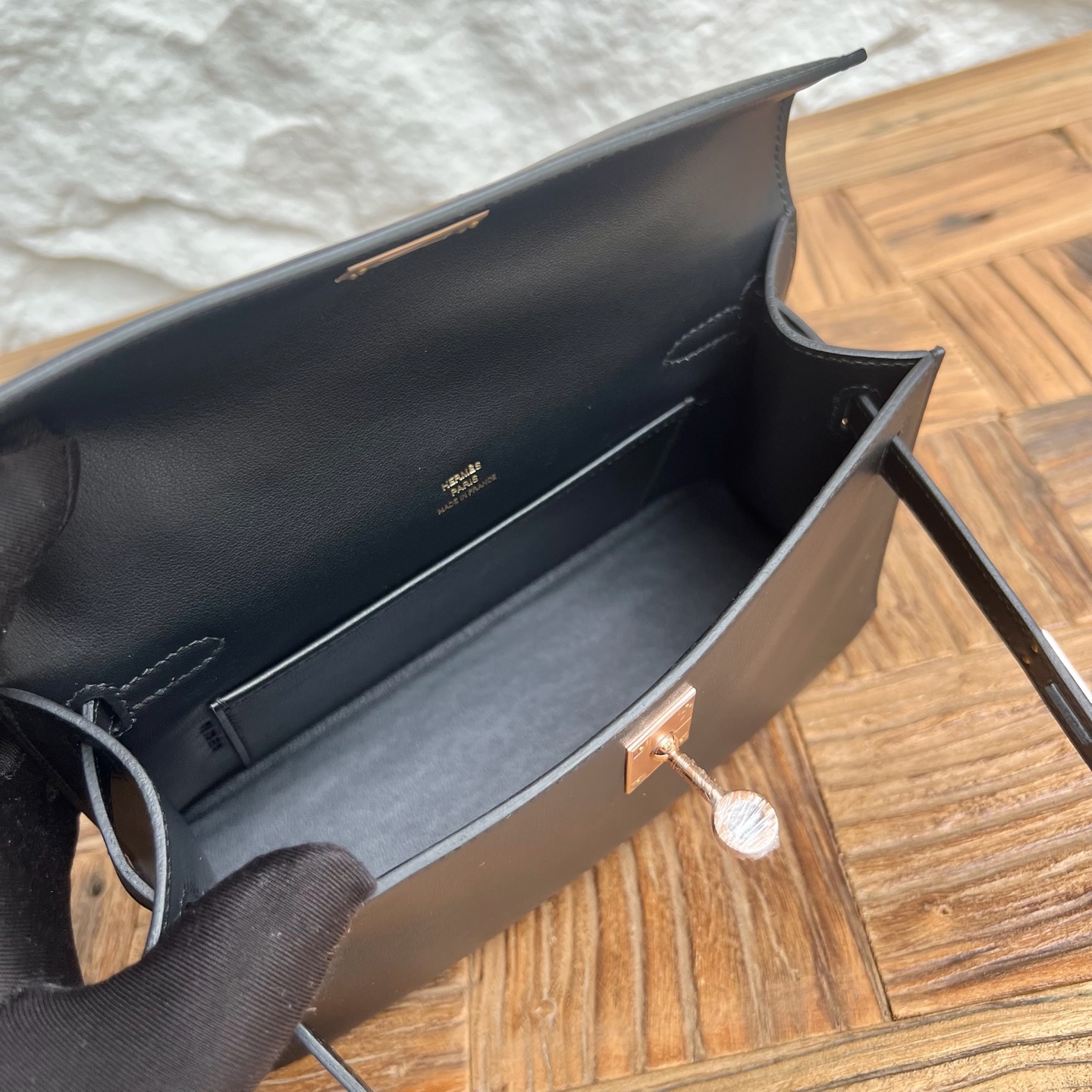 MiniKelly Pochette 22cm Swift Color: Ck89 black Noir Fully handmade wax stitching Rose gold buckle customized✈️ - Image 6