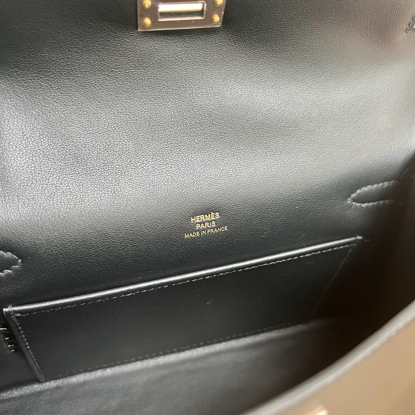 MiniKelly Pochette 22cm Swift Color: Ck89 black Noir Fully handmade wax stitching Rose gold buckle customized✈️ - Image 8