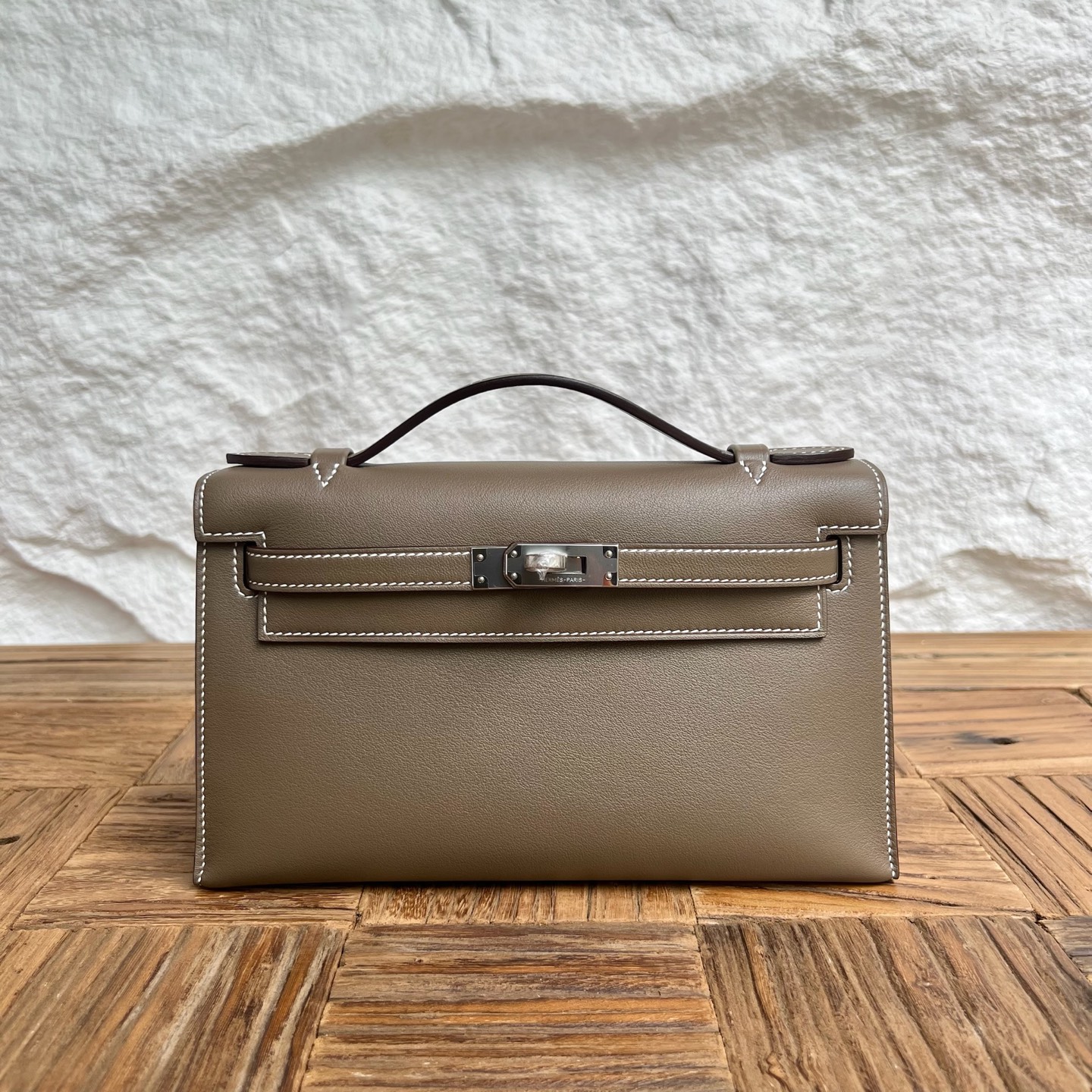 Mini Kelly Pochette 22cm Swift Color: Ck18 Elephant Gray Etoupe Phw Top craftsmanship, fully handmade wax thread sewing Silver buckle customized✈️