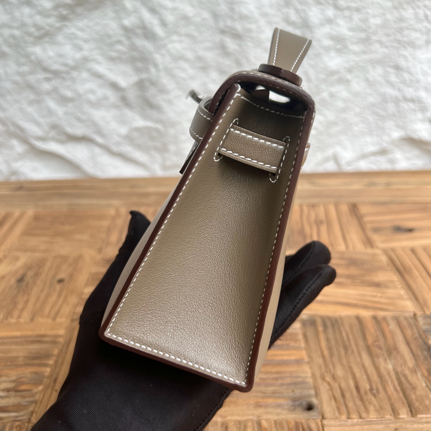 Mini Kelly Pochette 22cm Swift Color: Ck18 Elephant Gray Etoupe Phw Top craftsmanship, fully handmade wax thread sewing Silver buckle customized✈️ - Image 3