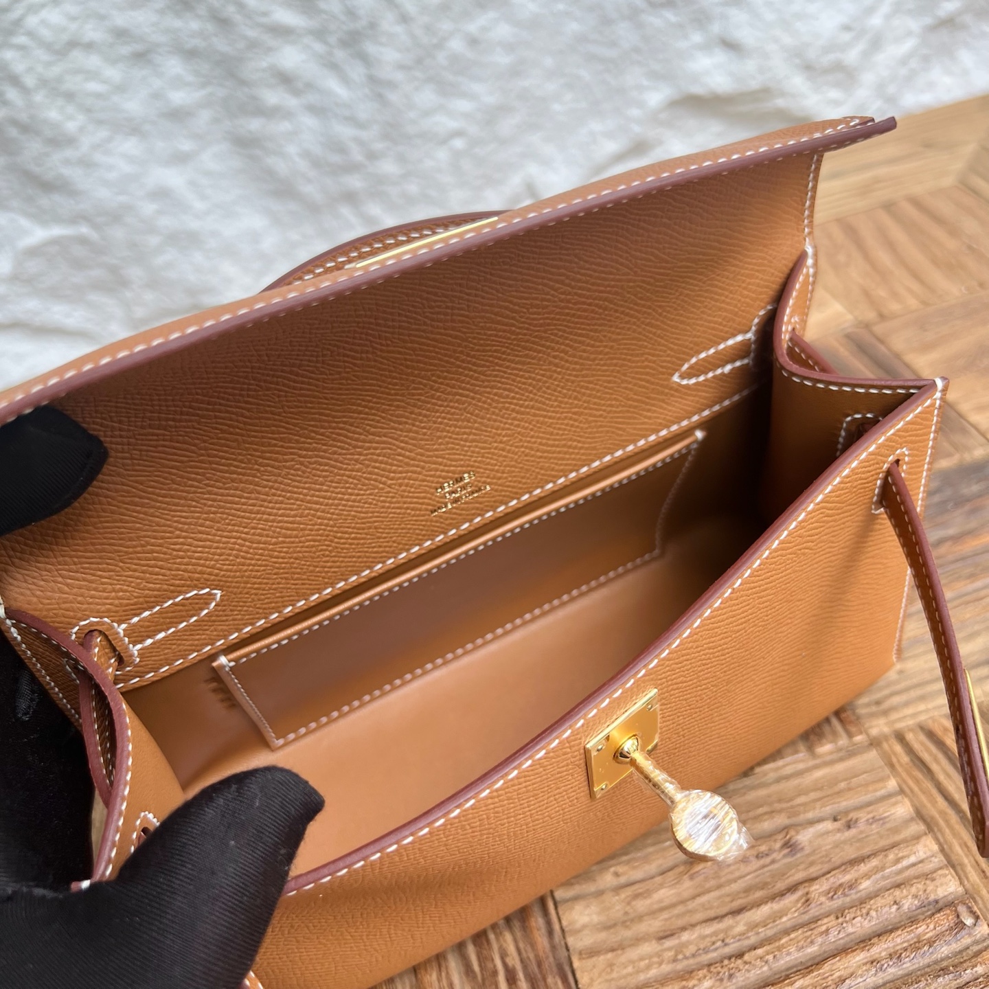 Spot Mini Kelly Pochette 22cm Epsom Color: 37 golden brown Gold Fully handmade wax stitching Ghw Stock - Image 6