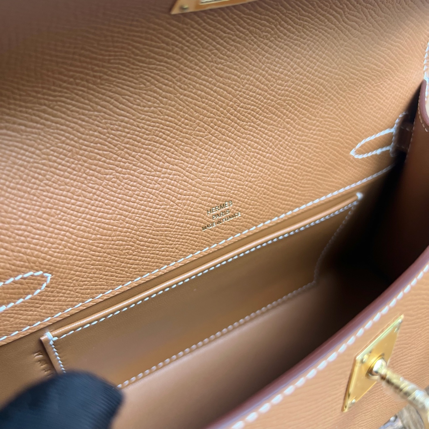Spot Mini Kelly Pochette 22cm Epsom Color: 37 golden brown Gold Fully handmade wax stitching Ghw Stock - Image 7