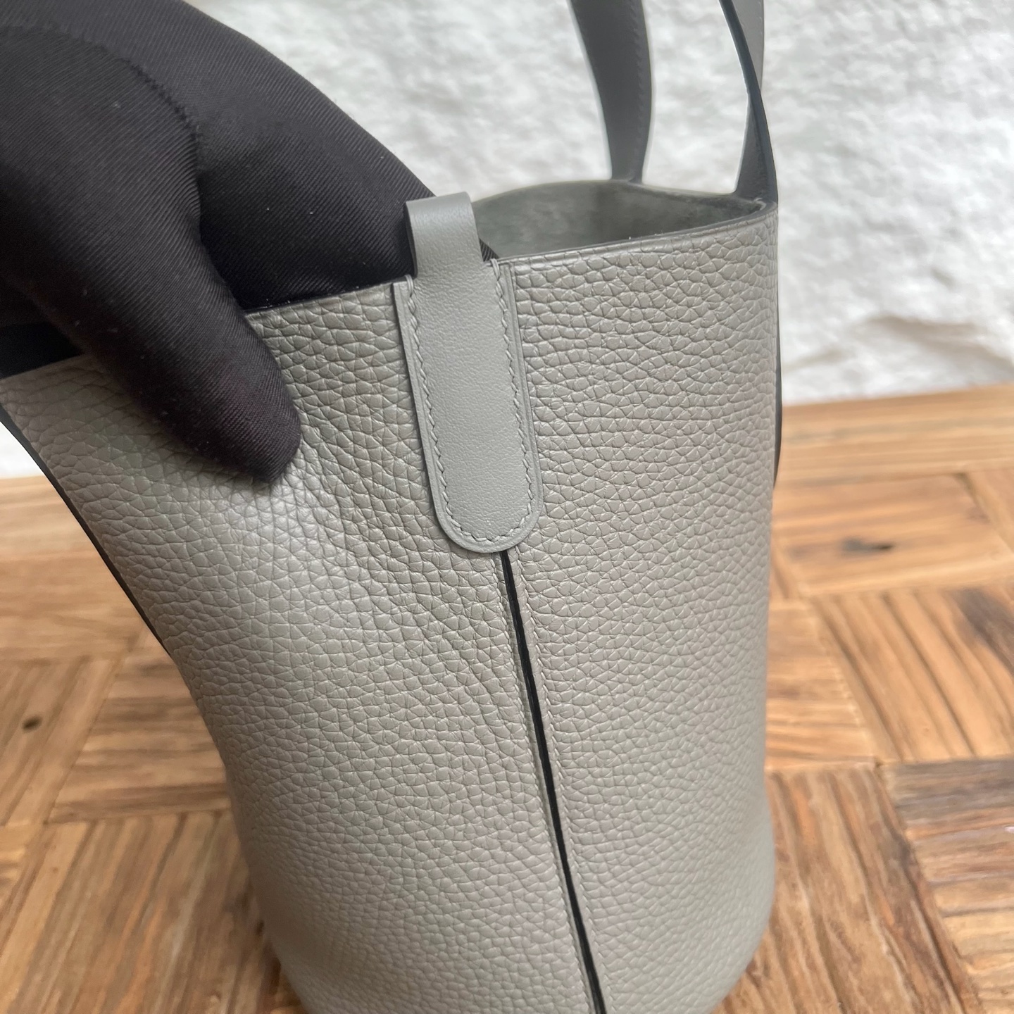 In The Loop Pig Nose Vegetable Basket 18cm Clemence/Swift Color: 0L cumulonimbus gray Fully handmade wax stitching Ghw customized✈️ - Image 6
