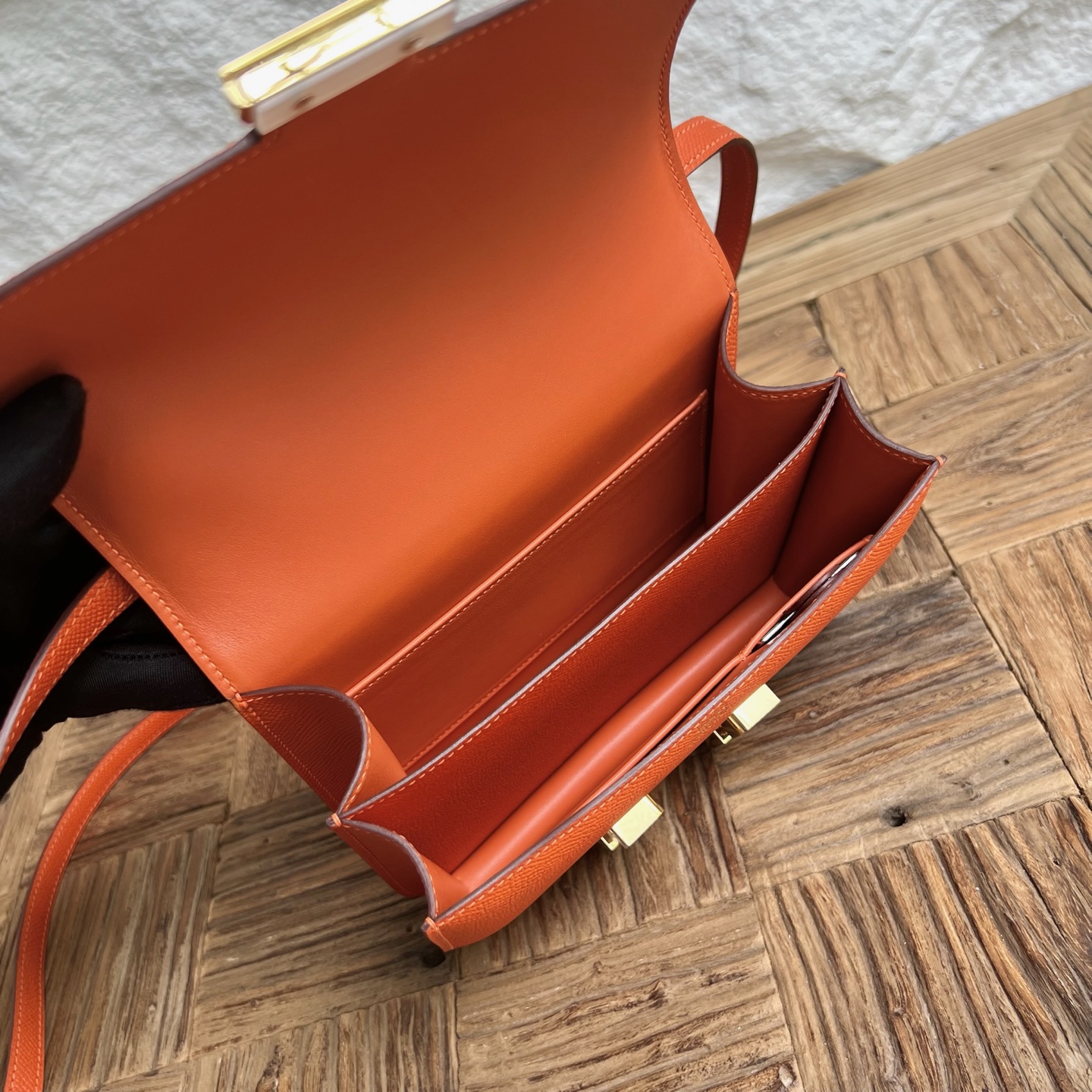 Constance 18cm mirror style🪞Epsom Color: 9J flame orange, fully handmade wax stitching Gold buckle customized✈️ - Image 6