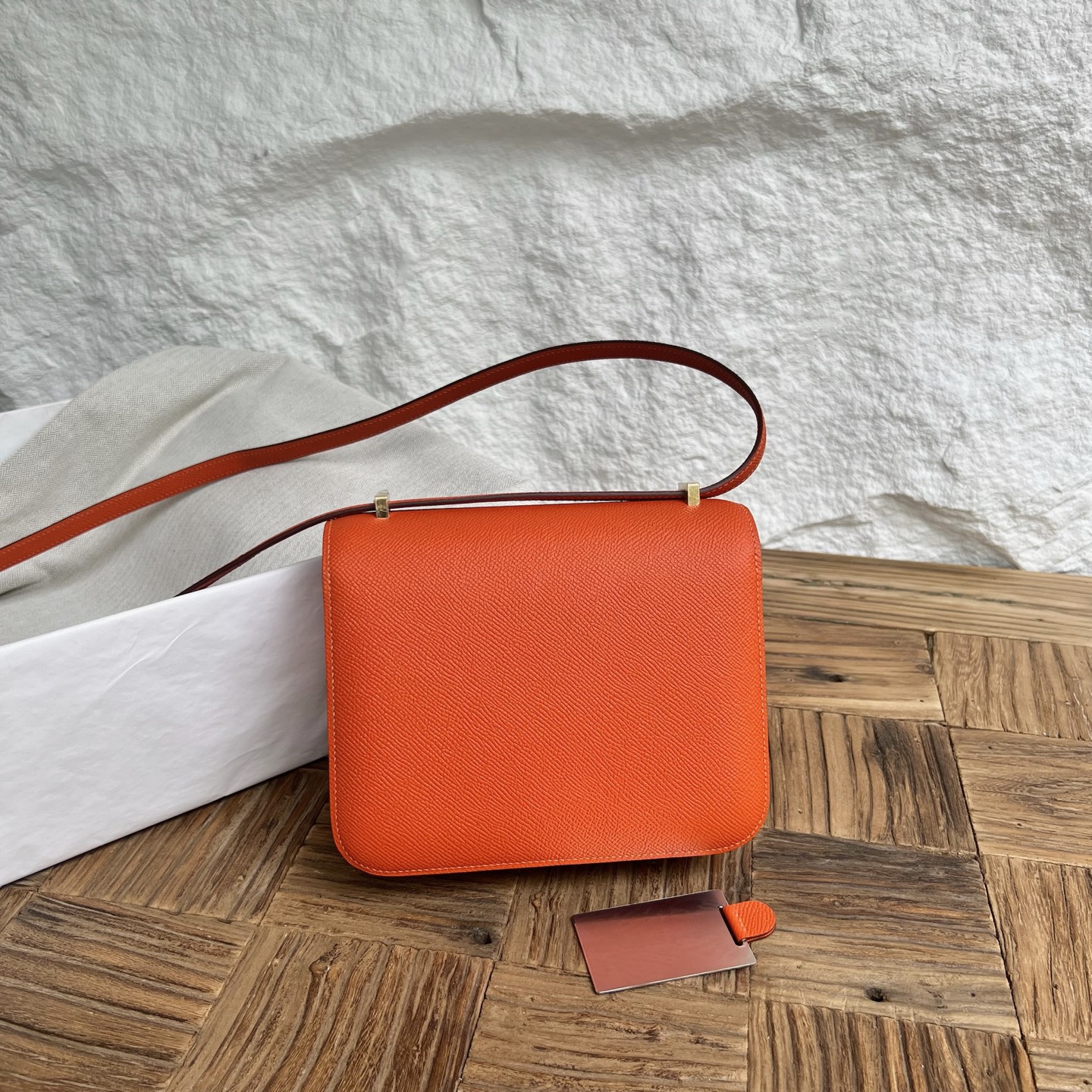 Constance 18cm mirror style🪞Epsom Color: 9J flame orange, fully handmade wax stitching Gold buckle customized✈️ - Image 9