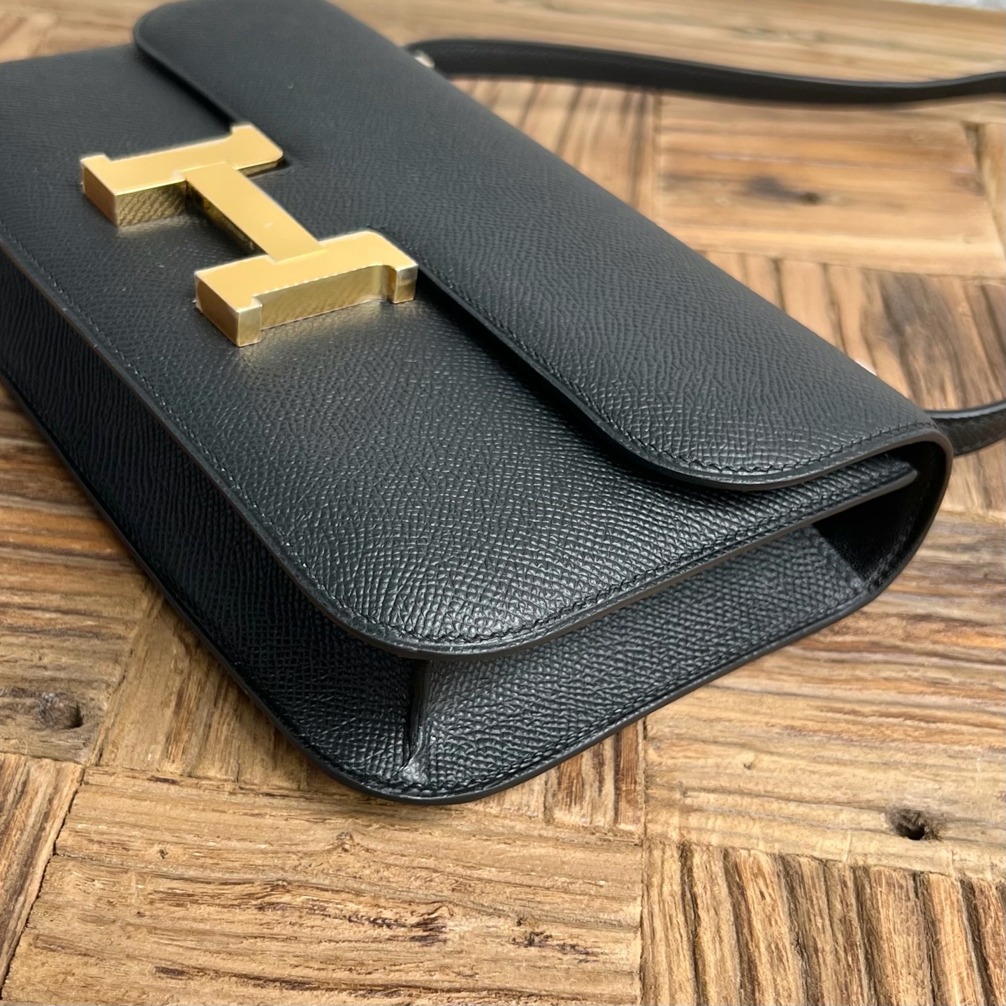 Constance elan 23cm🪞Mirror style Epsom Color: CC89 black Noir fully handmade wax thread sewing Ghw Stock - Image 7