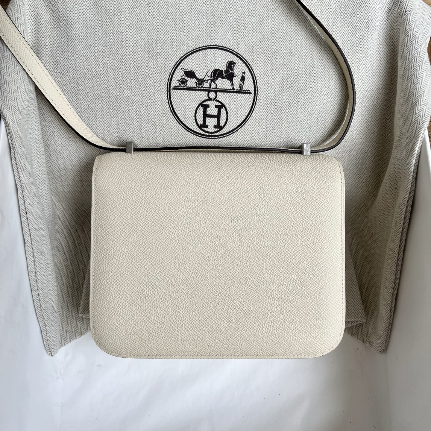 Newly made ⭐️ Constance 18cm Epsom Color: I2 cream white with crocodile + lizard buckle, fully handmade wax stitching Spot Stock - Image 10
