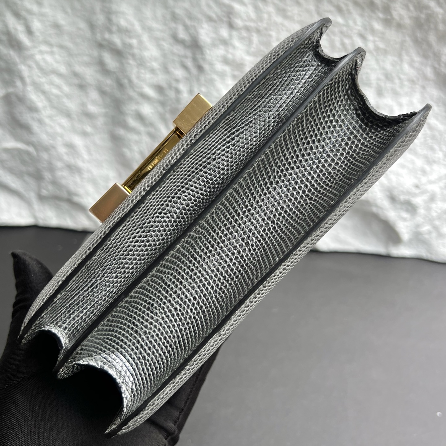Constance 18cm Lizard original imported lizard skin Color: CC84 dark gray Gris Fonce Fully handmade wax thread sewing, gold buckle, customized✈️ - Image 10