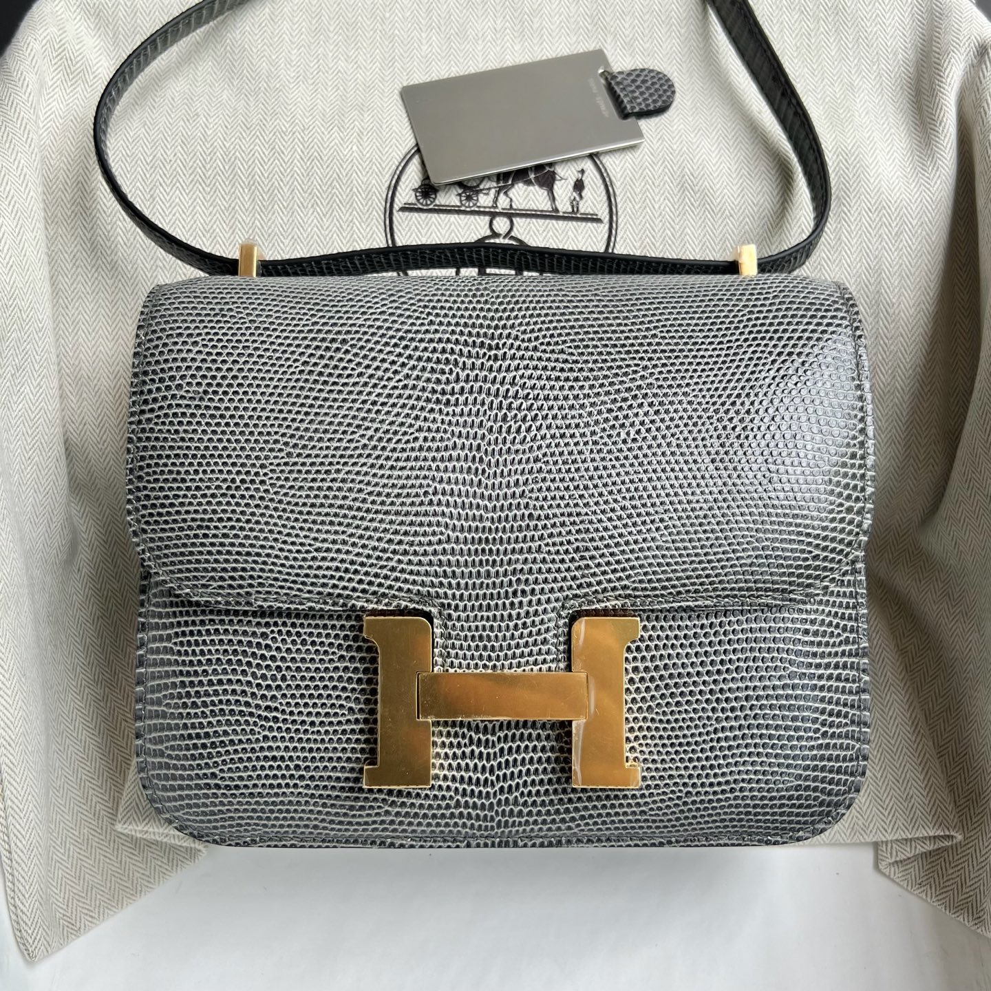 Constance 18cm Lizard original imported lizard skin Color: CC84 dark gray Gris Fonce Fully handmade wax thread sewing, gold buckle, customized✈️ - Image 11