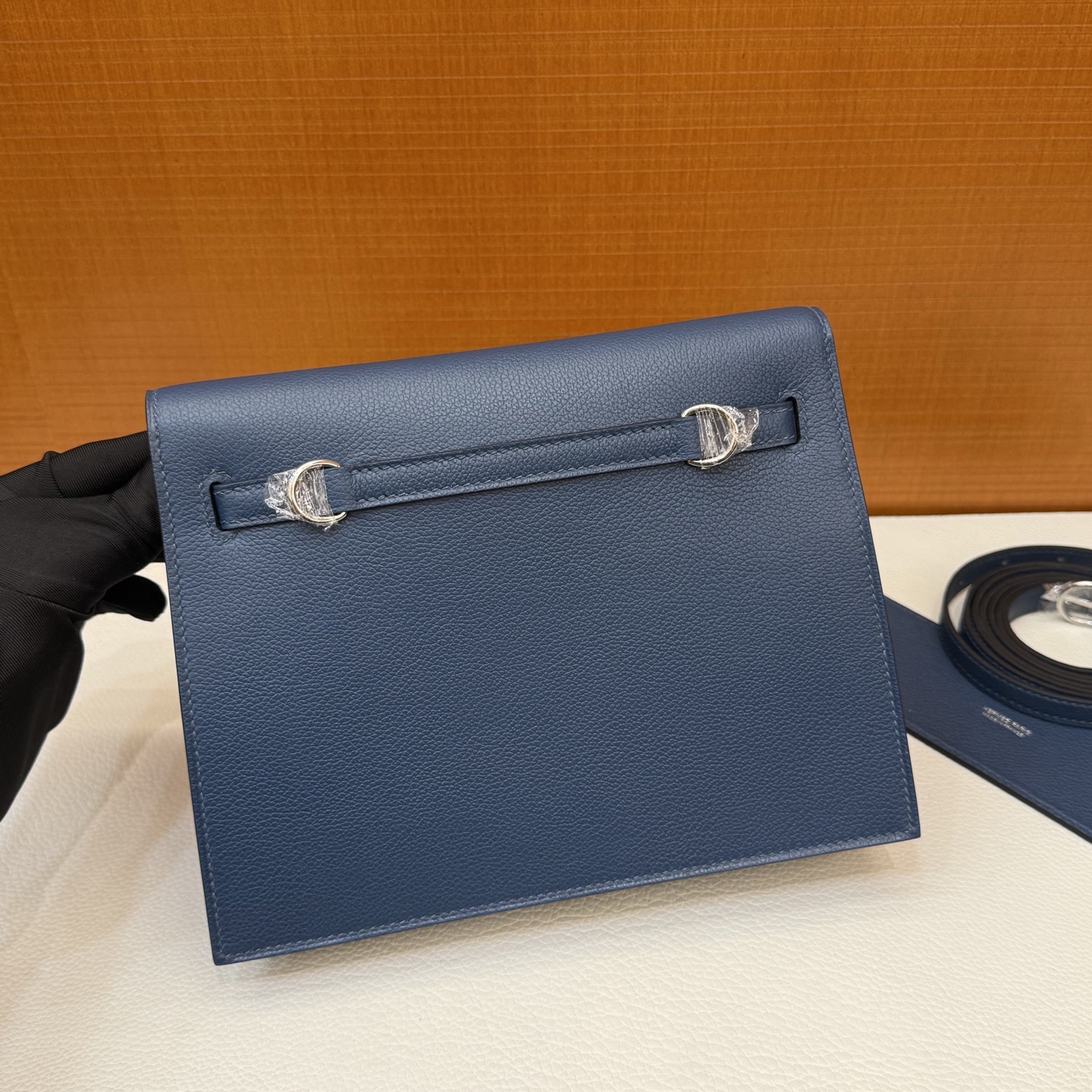 Kelly danse 22cm Evercolor Color: S4 Deep Blue, fully handmade wax stitching Silver buckle customized✈️ - Image 6