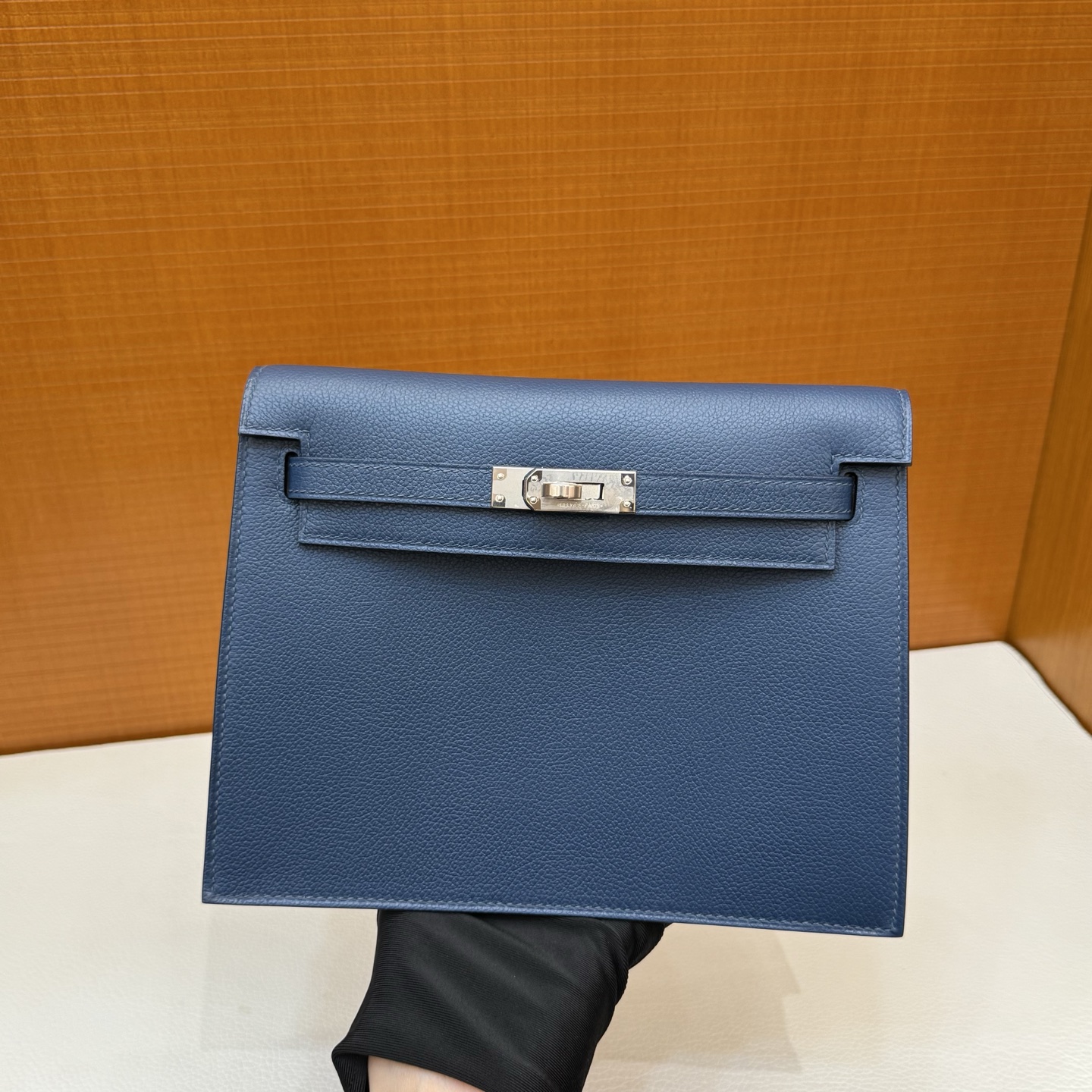 Kelly danse 22cm Evercolor Color: S4 Deep Blue, fully handmade wax stitching Silver buckle customized✈️ - Image 14