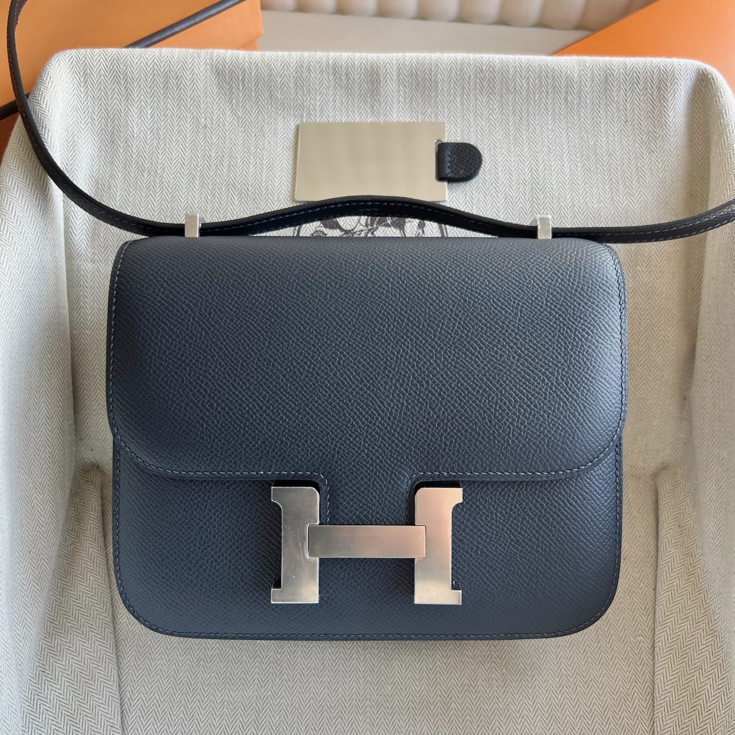 Constance 1-18 Mirror Style🪞Epsom Color: 2Z Midnight Blue Blue Nuit Fully handmade wax stitching Silver buckle customized✈️ - Image 10
