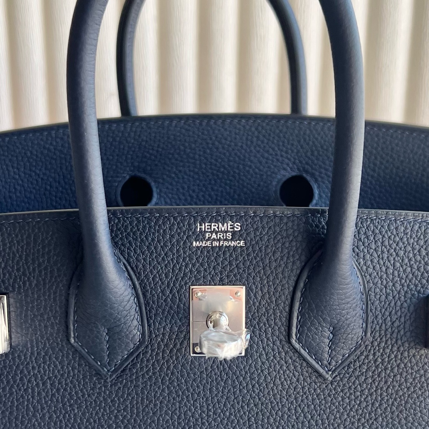 Birkin 25cm Togo original calfskin imported from Germany Color: 2Z Midnight Blue Blue Nuit Fully handmade wax stitching Original hardware hand-engraved silver buckle customized✈️ - Image 7