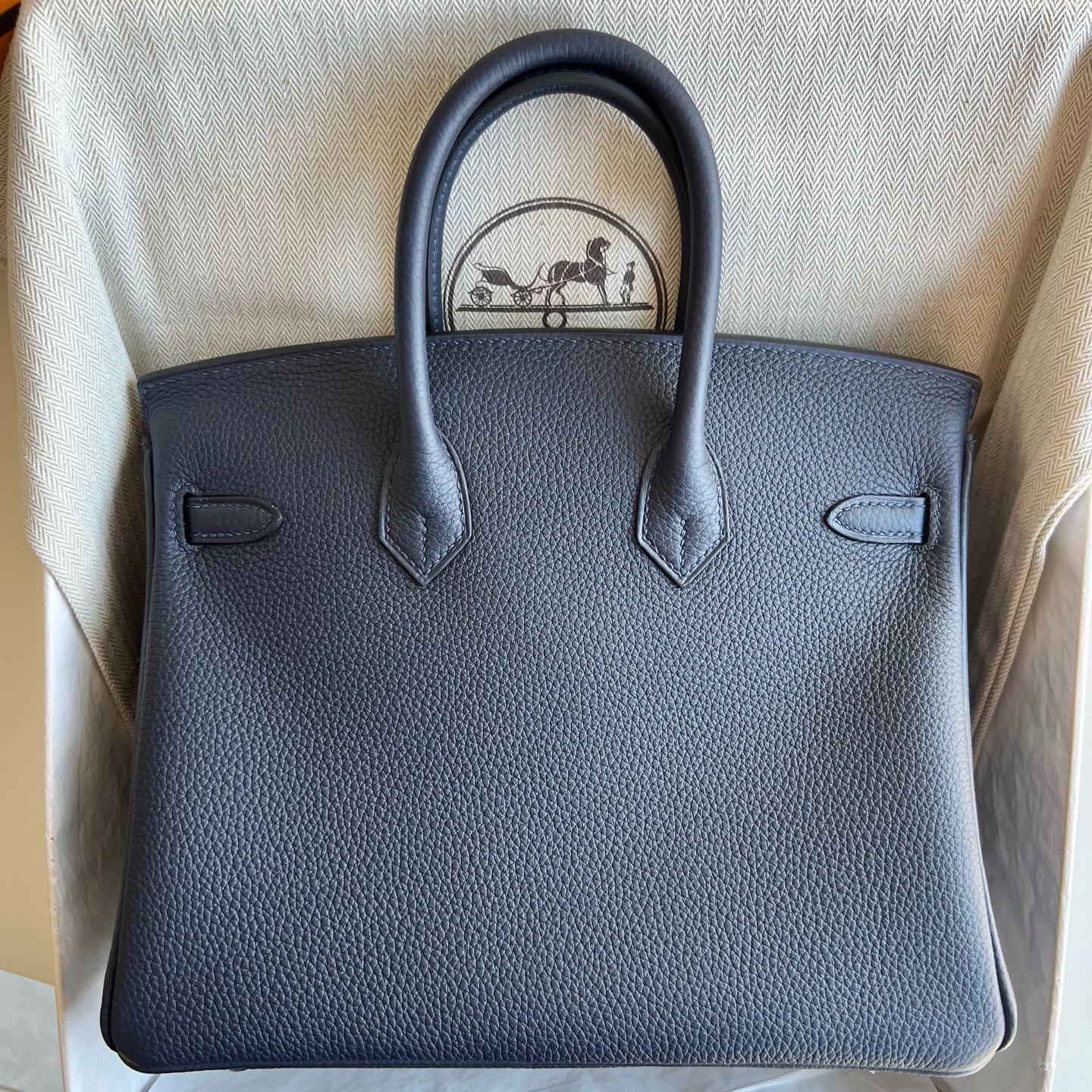Birkin 25cm Togo original calfskin imported from Germany Color: 2Z Midnight Blue Blue Nuit Fully handmade wax stitching Original hardware hand-engraved silver buckle customized✈️ - Image 11
