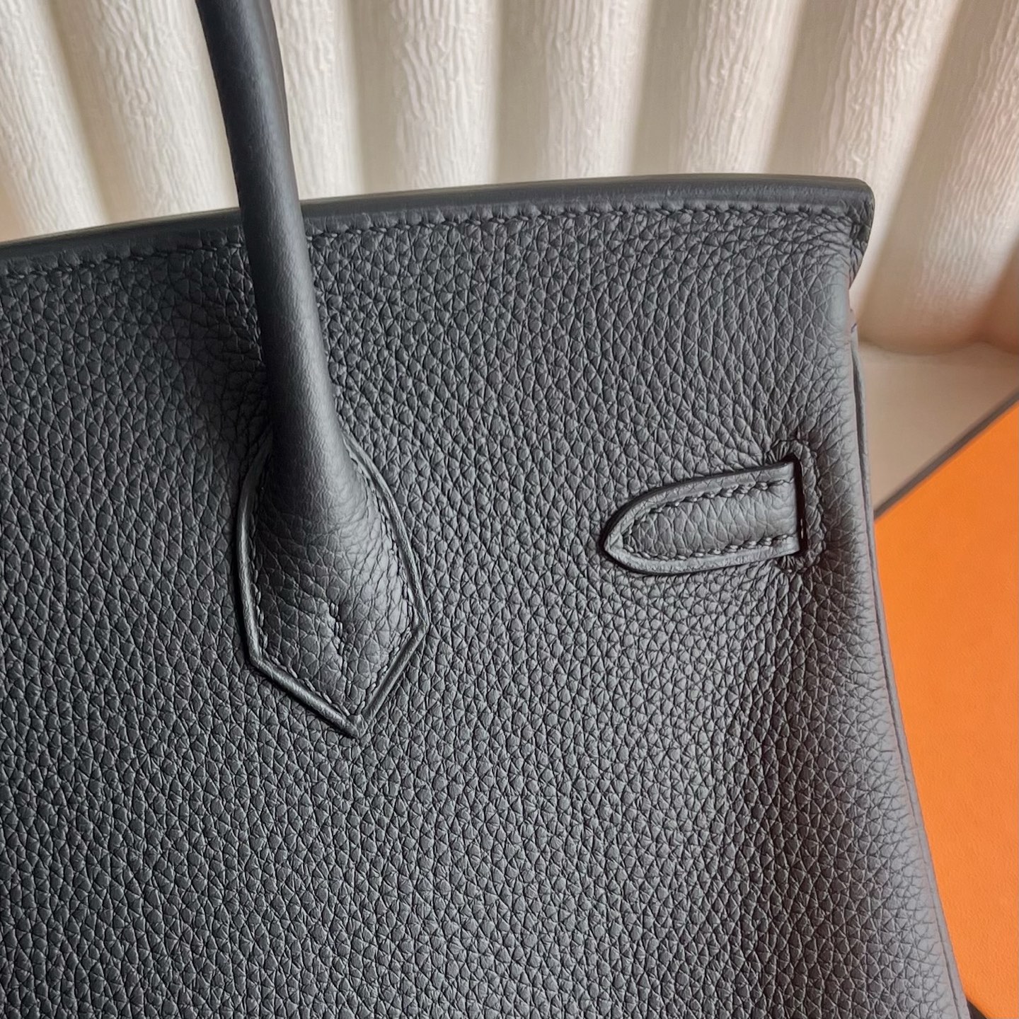 Spot Birkin 25cm Togo original German imported calfskin Color: Ck89 black Noir fully handmade wax thread sewing silver buckle Stock - Image 5