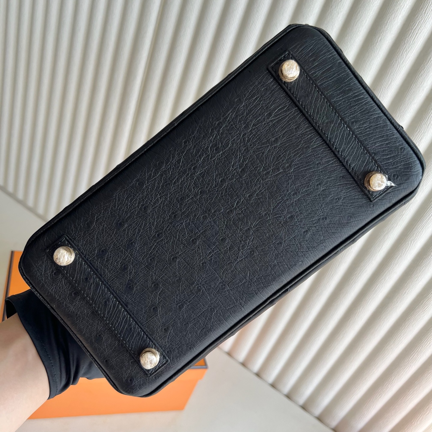 Birkin 25cm Ostrich/Shiny Alligator Crocodile Original KK ostrich leather combined with original HAC crocodile Color: Ck89 black Noir Ghw fully handmade wax stitching Gold buckle customized✈️ - Image 9