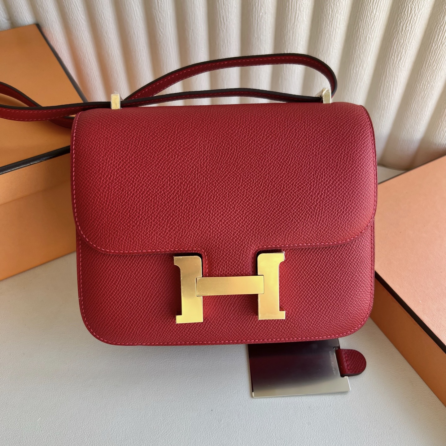 Constance 1-18cm mirror style🪞Epsom Color: Q5 flag red Rouge Casaque Ghw Fully handmade wax thread sewing, gold buckle, customized✈️