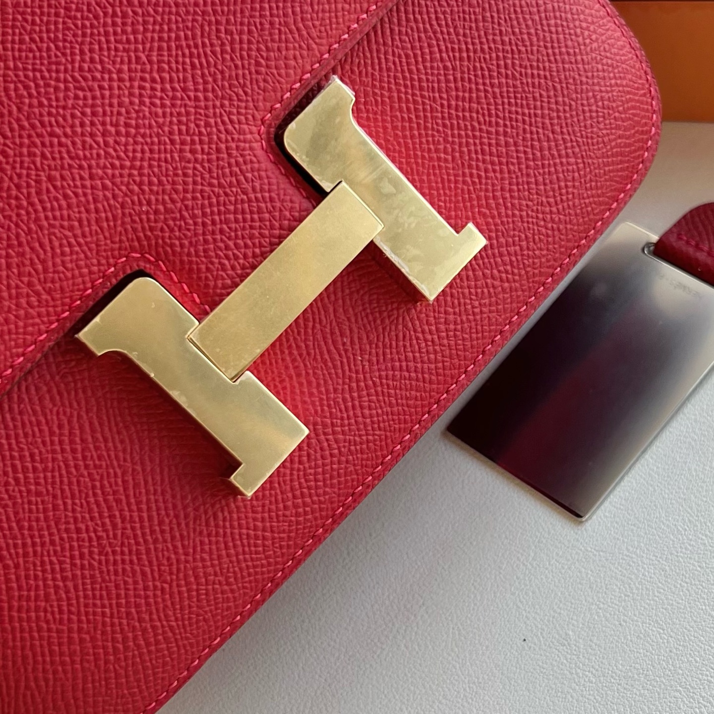 Constance 1-18cm mirror style🪞Epsom Color: Q5 flag red Rouge Casaque Ghw Fully handmade wax thread sewing, gold buckle, customized✈️ - Image 2