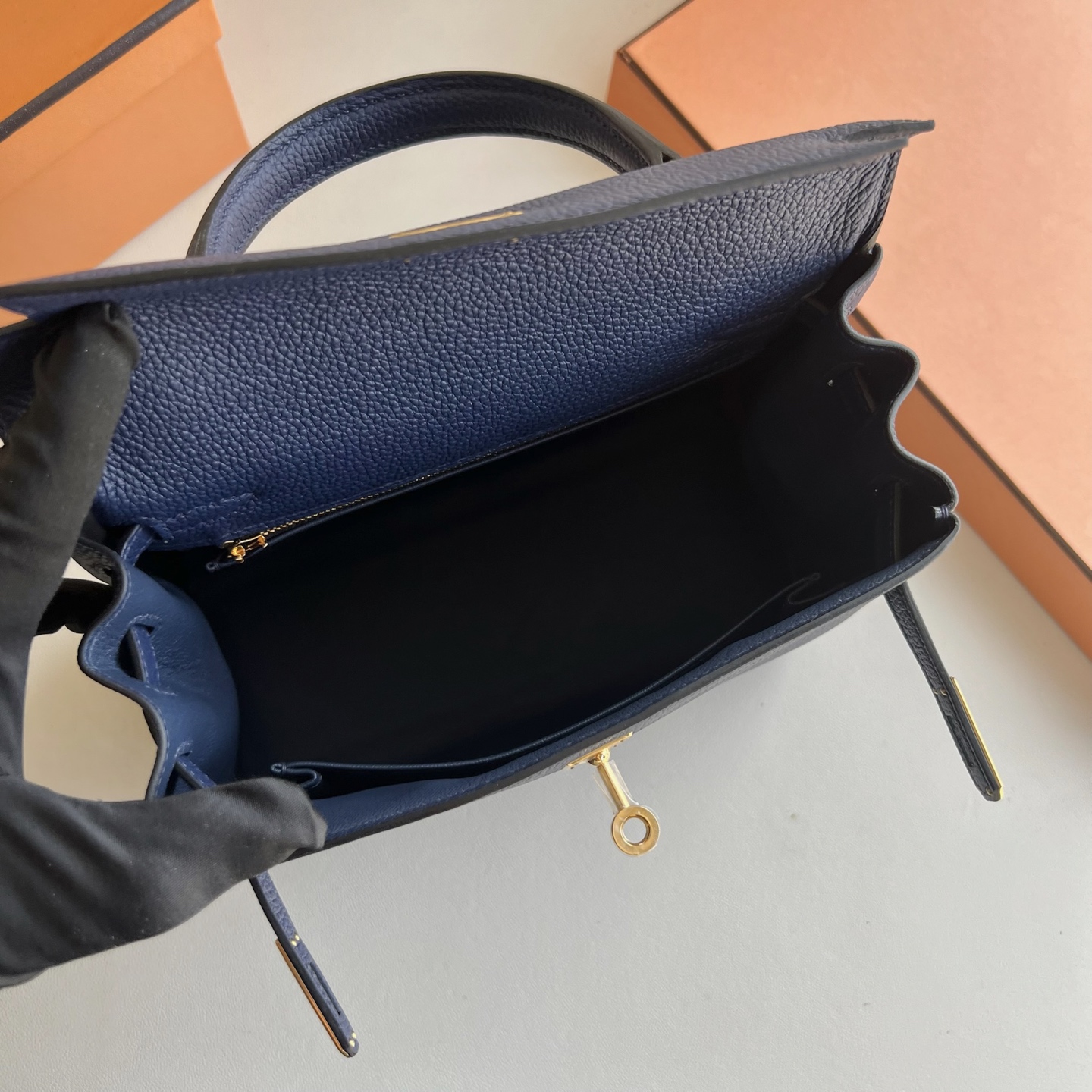 Kelly 25cm Togo original calfskin imported from Germany Color: 73 Sapphire Blue Sapphire Fully handmade wax stitching gold buckle - Image 6