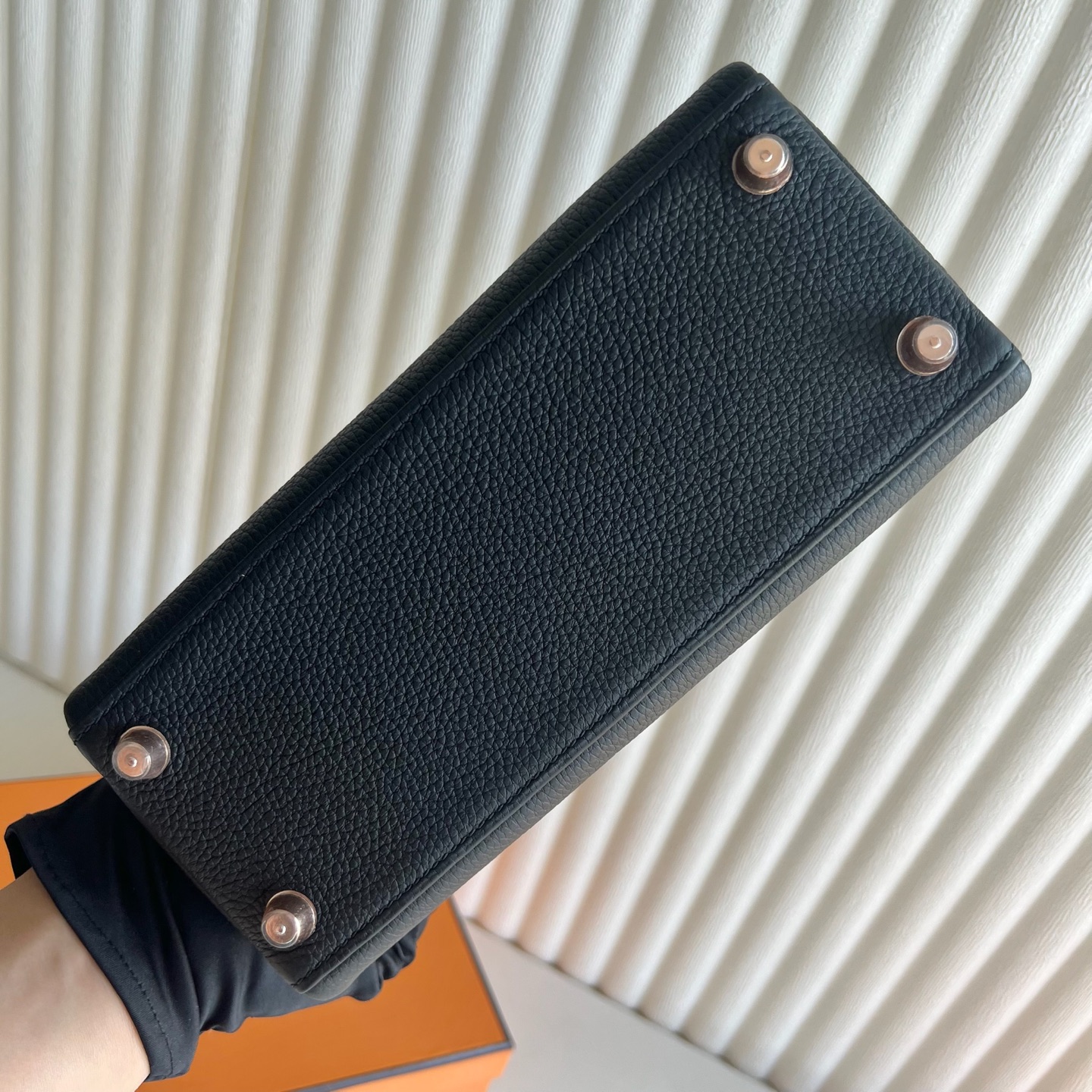 Kelly 25cm Togo original calfskin imported from Germany Color: 89 black Noir Rghw fully handmade wax stitching Rose gold buckle customized✈️ - Image 9